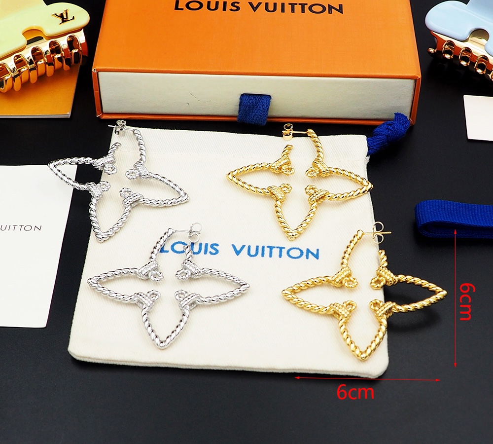 Bagsaaa L0vis Vvtt0n Earrings 01