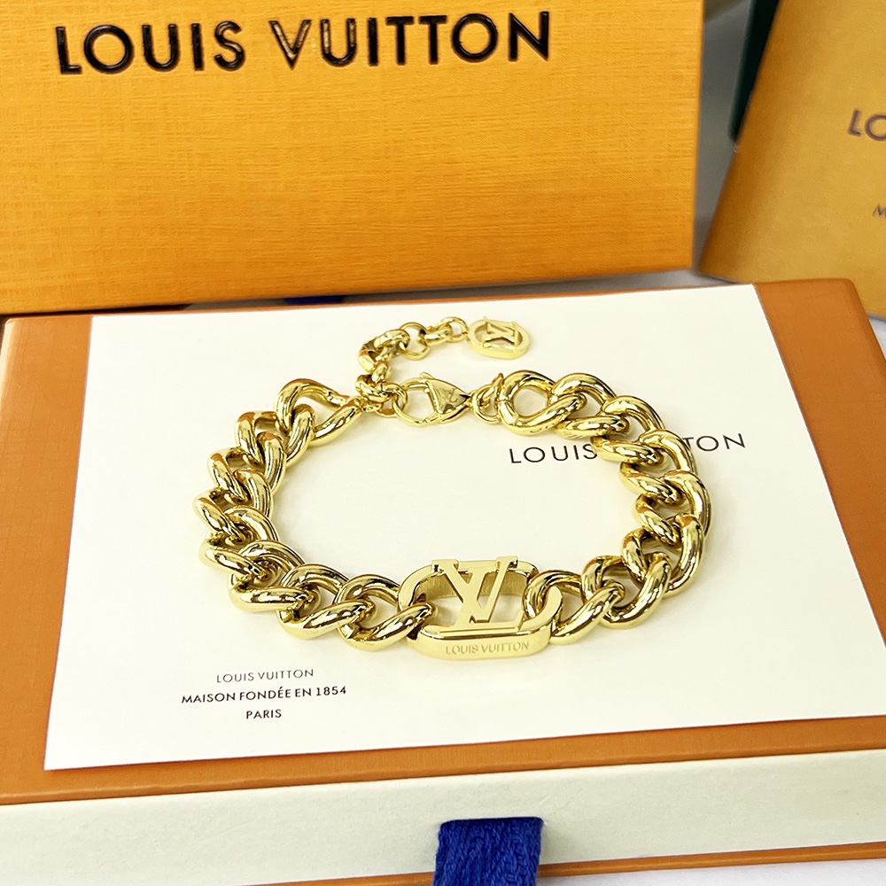 Bagsaaa L0vis Vvtt0n Bracelet 03