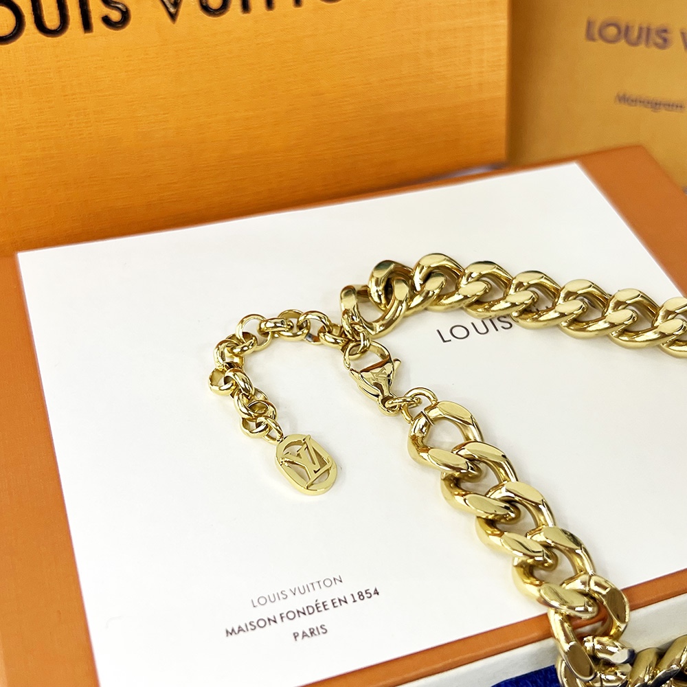 Bagsaaa L0vis Vvtt0n Bracelet 03