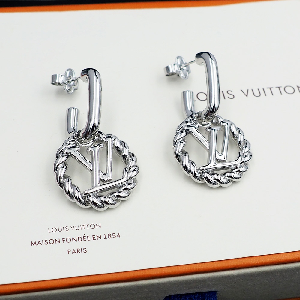 Bagsaaa LV Earrings 05