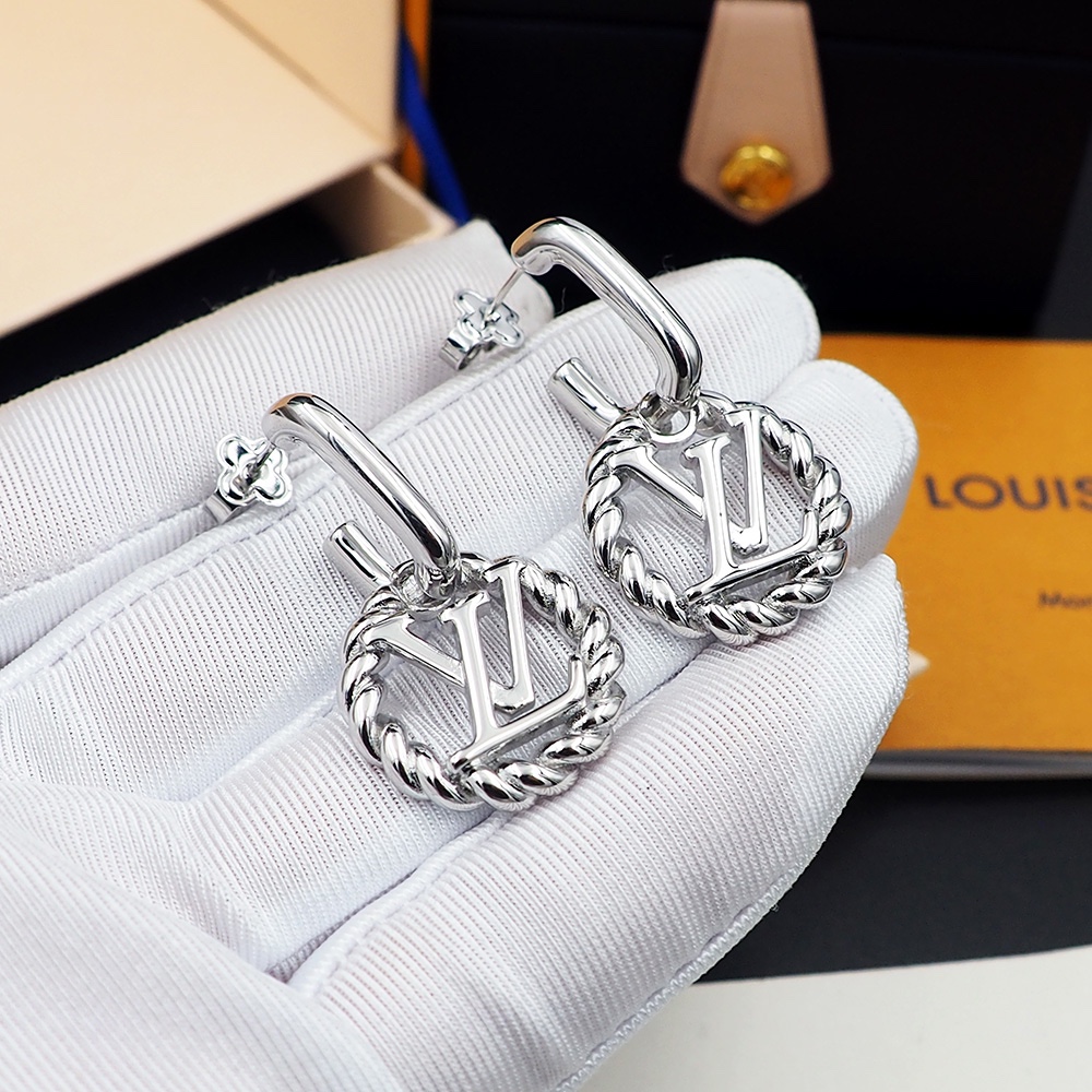 Bagsaaa LV Earrings 05