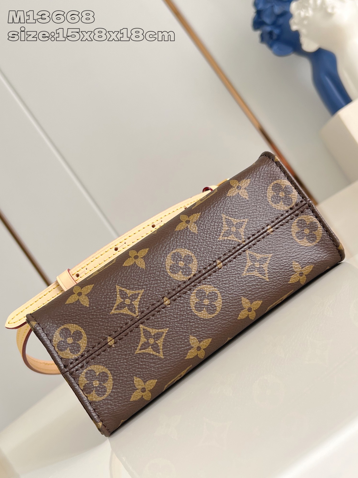 Bagsaaa L0vis Vvtt0n M13668 LV x TM OnTheGo BB - 18cm