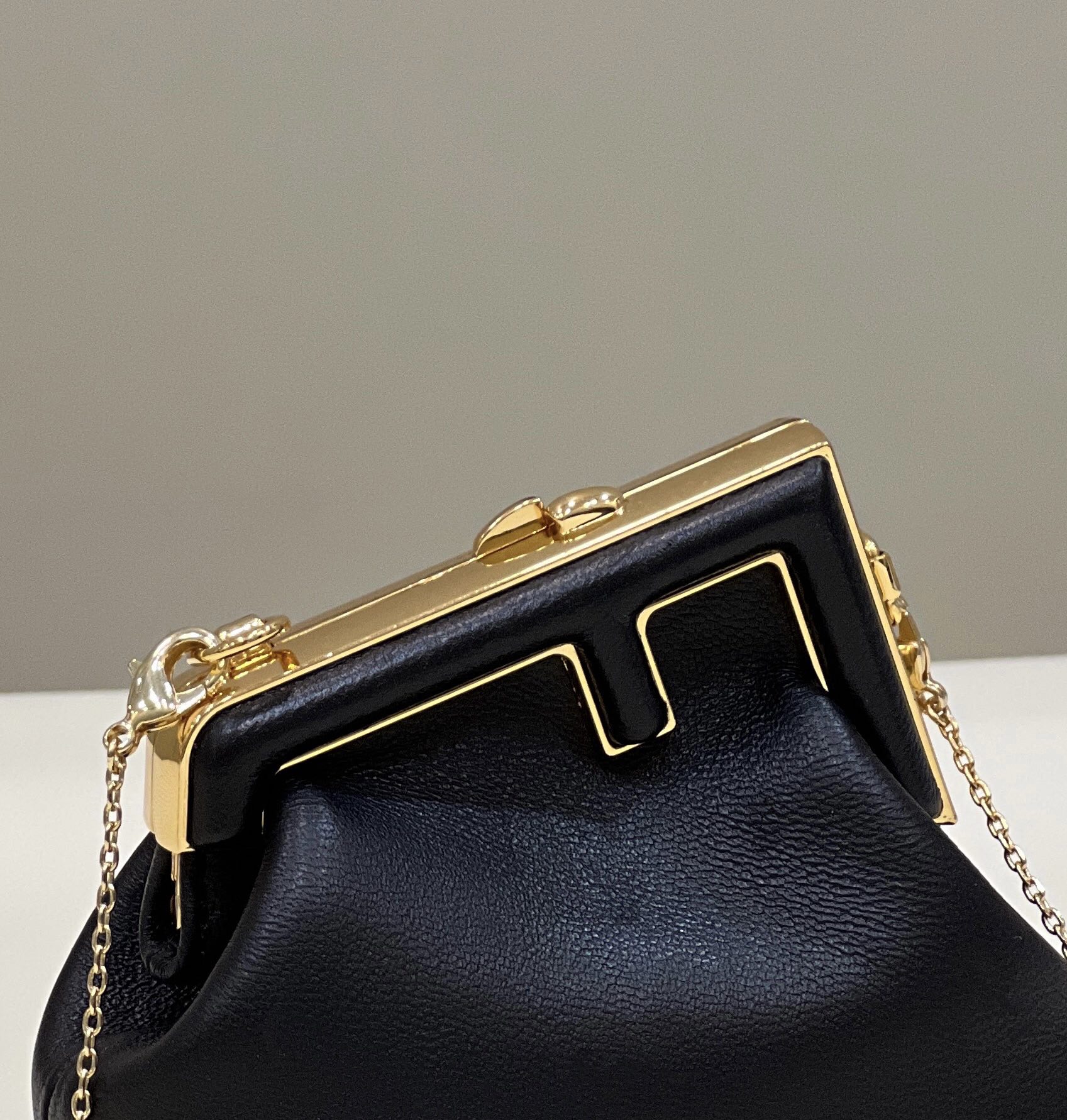 Bagsaaa F**di Shiny Nappa Nano F**di First Bag Charm Black - 11.5cm