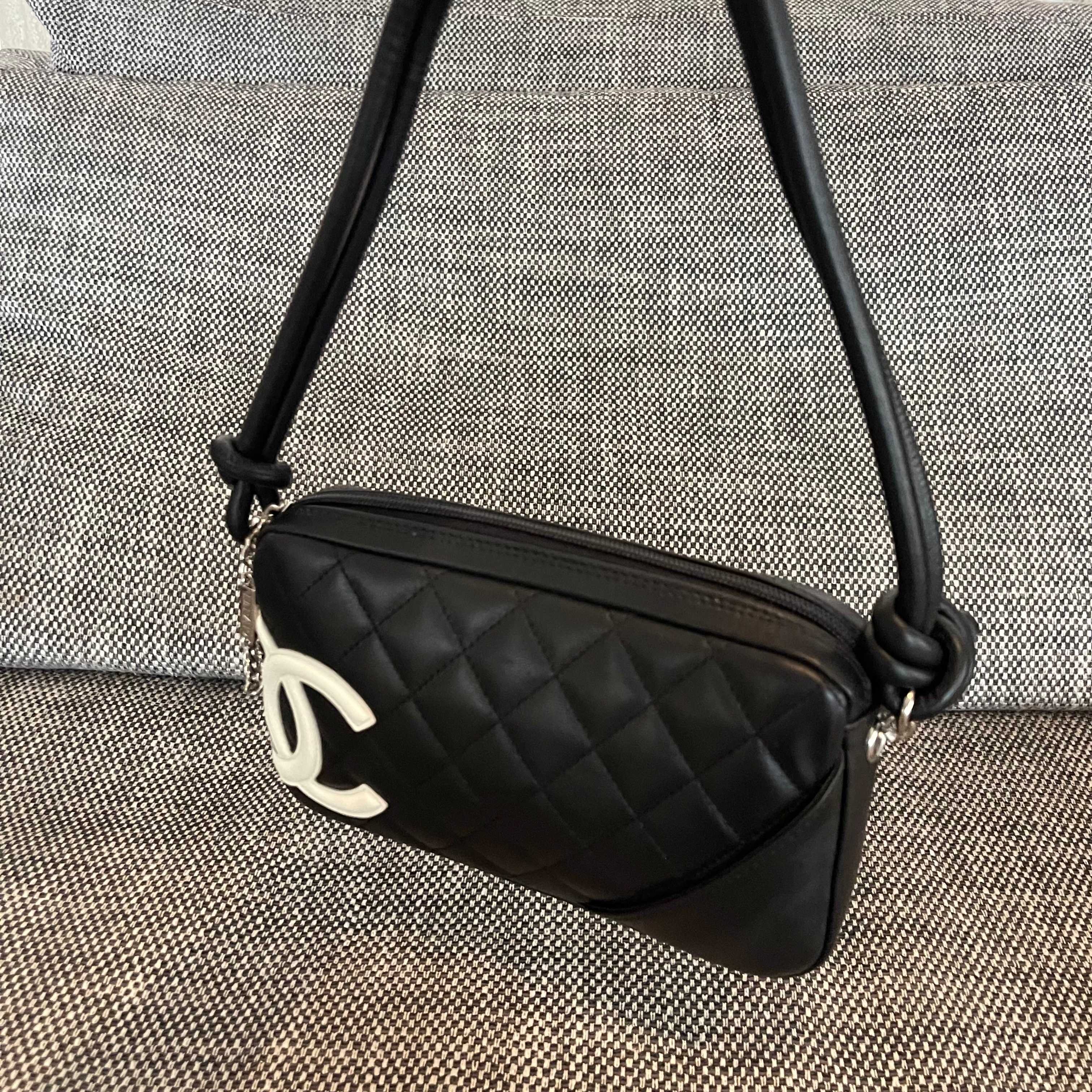 Bagsaaa Ch**el Cambon Shoulder Bag Black Lambskin - 21cm