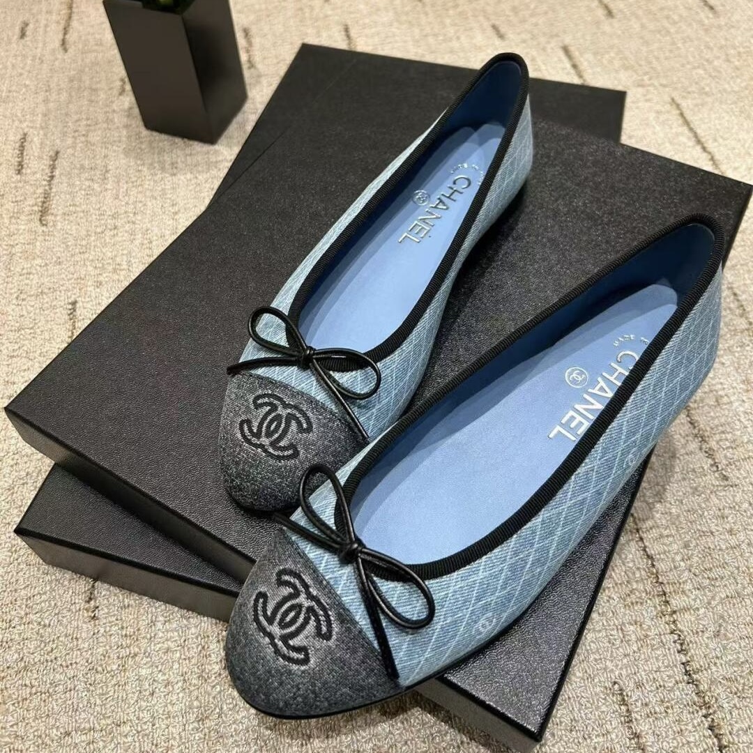 Bagsaaa Ch**el Ballet Flats In Blue Denim With Cc Logo And Black Toe