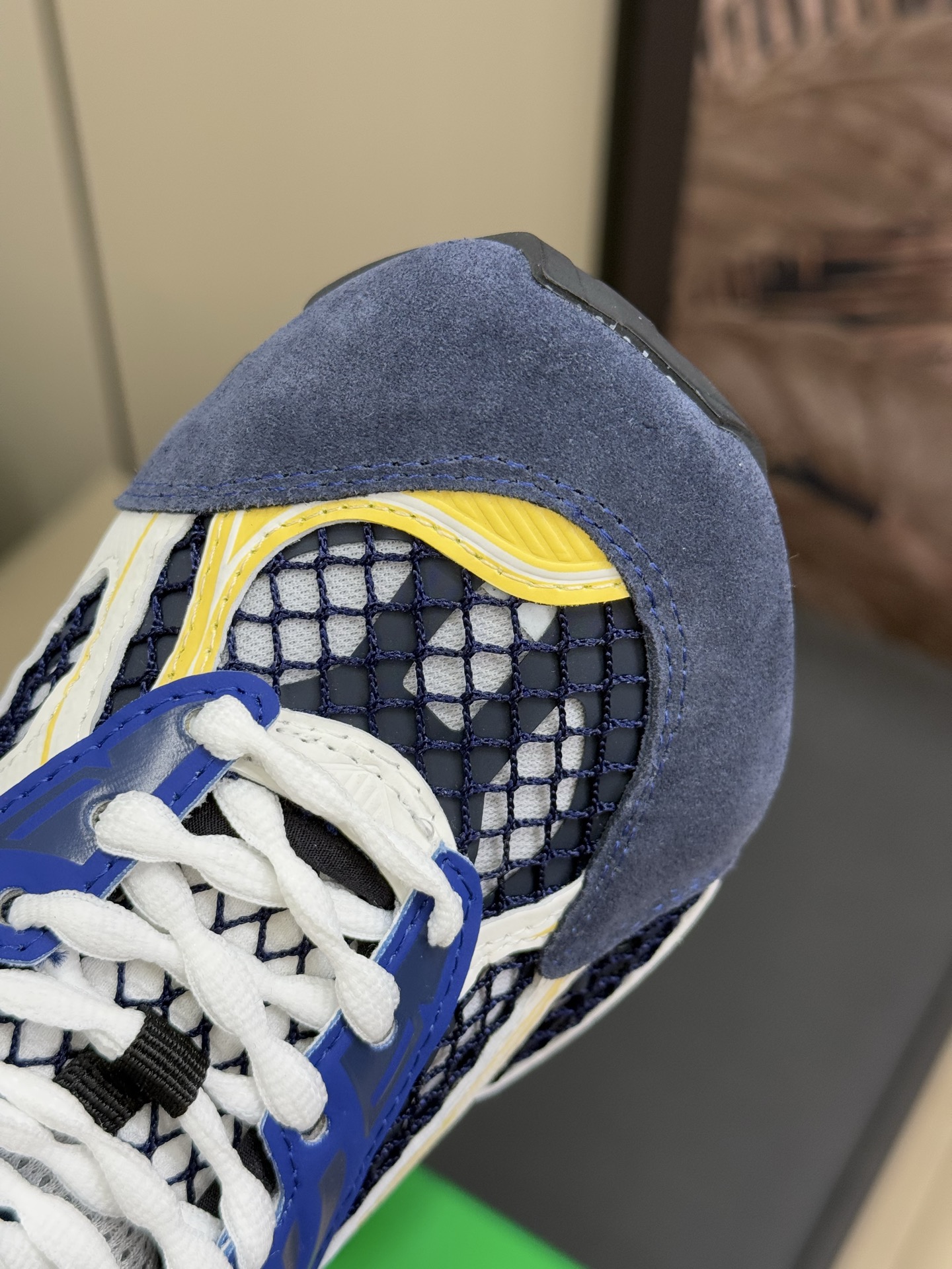 Bagsaaa B0tt*ga Ven*ta Orbit Sneakers Blue