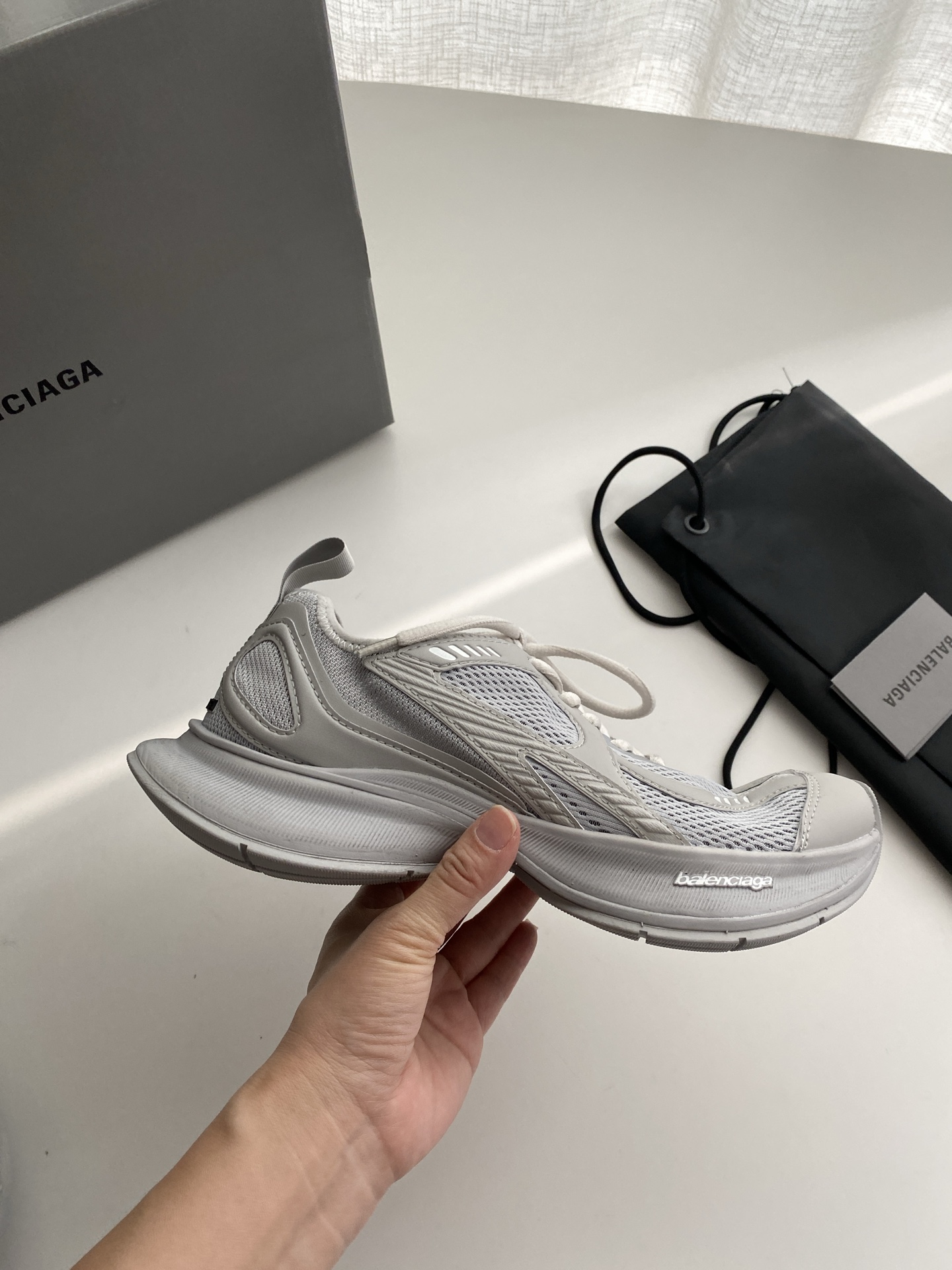 Bagsaaa Ba1en*iaga Circuit Lace-Up Sneakers Gray