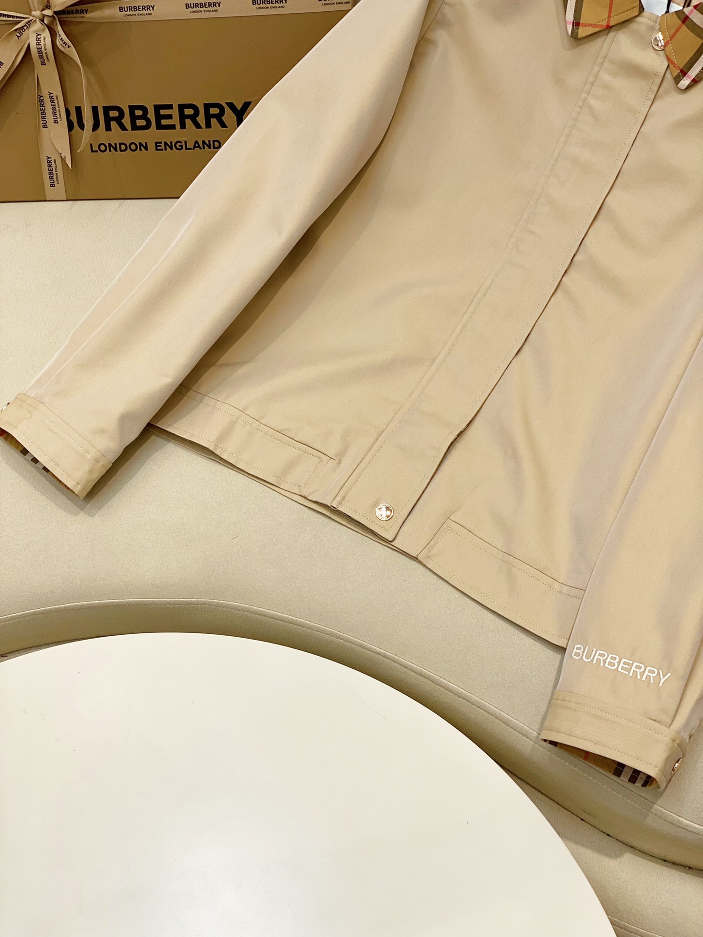Bagsaaa Bv*b*rry Lily jacket logoprint beige