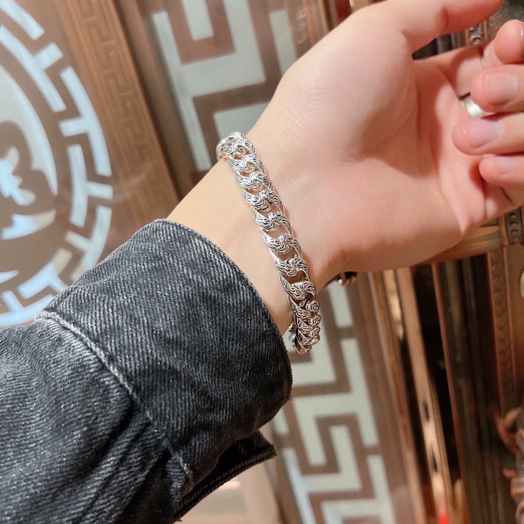 Bagsaaa Gvc*1 Interlocking chain bracelet silver