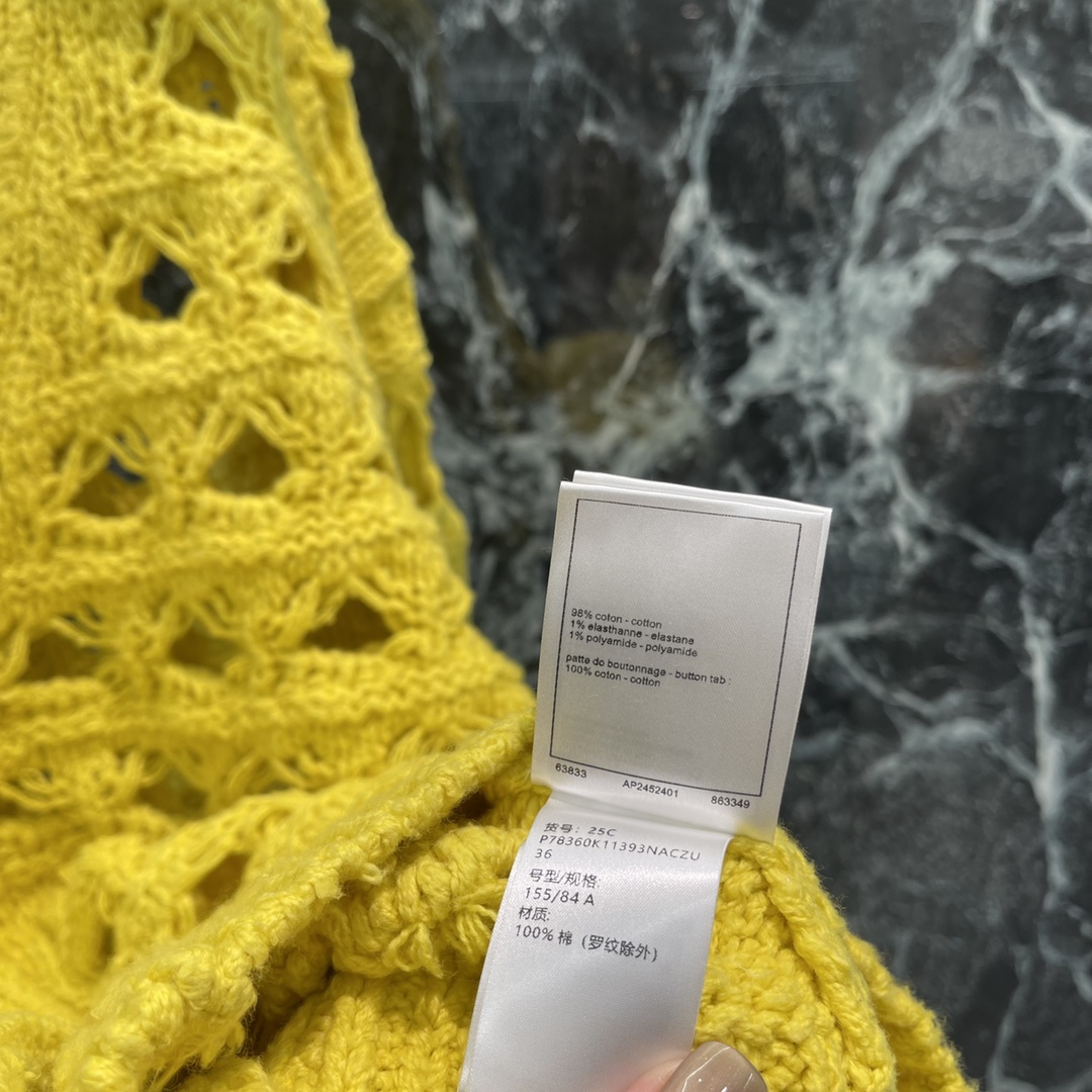 Bagsaaa Ch**el Cardigan Yellow P78360