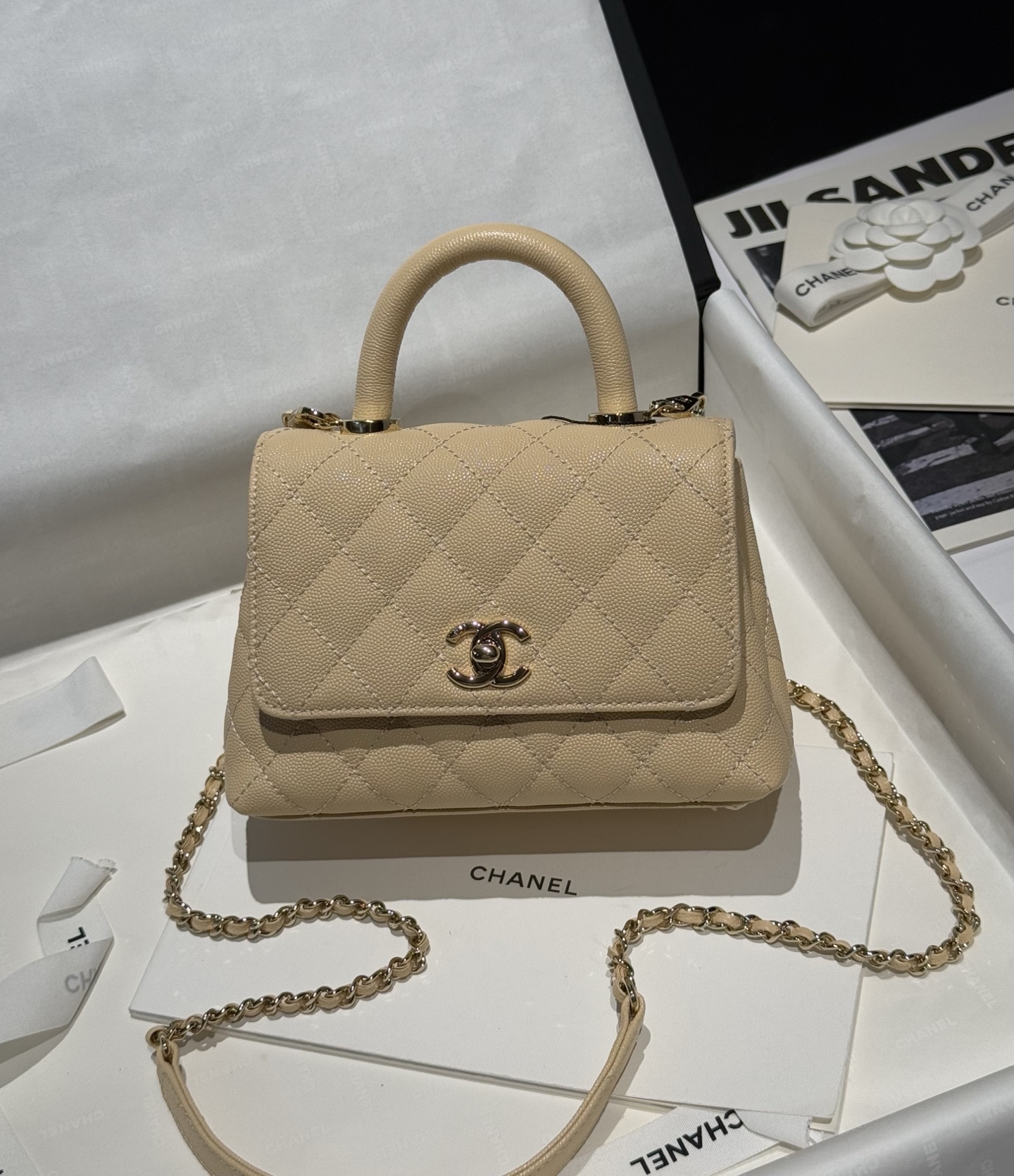 Bagsaaa Ch**el Coco Handle Mini Beige - 18cm