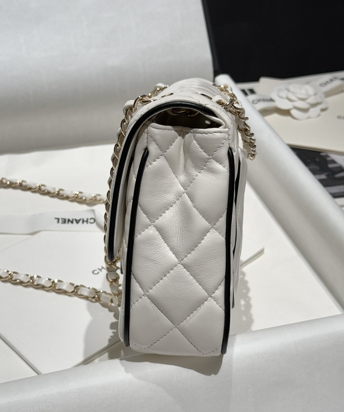 Bagsaaa Ch**el Flap Bag White Lambskin AS5150 - 23,5cm