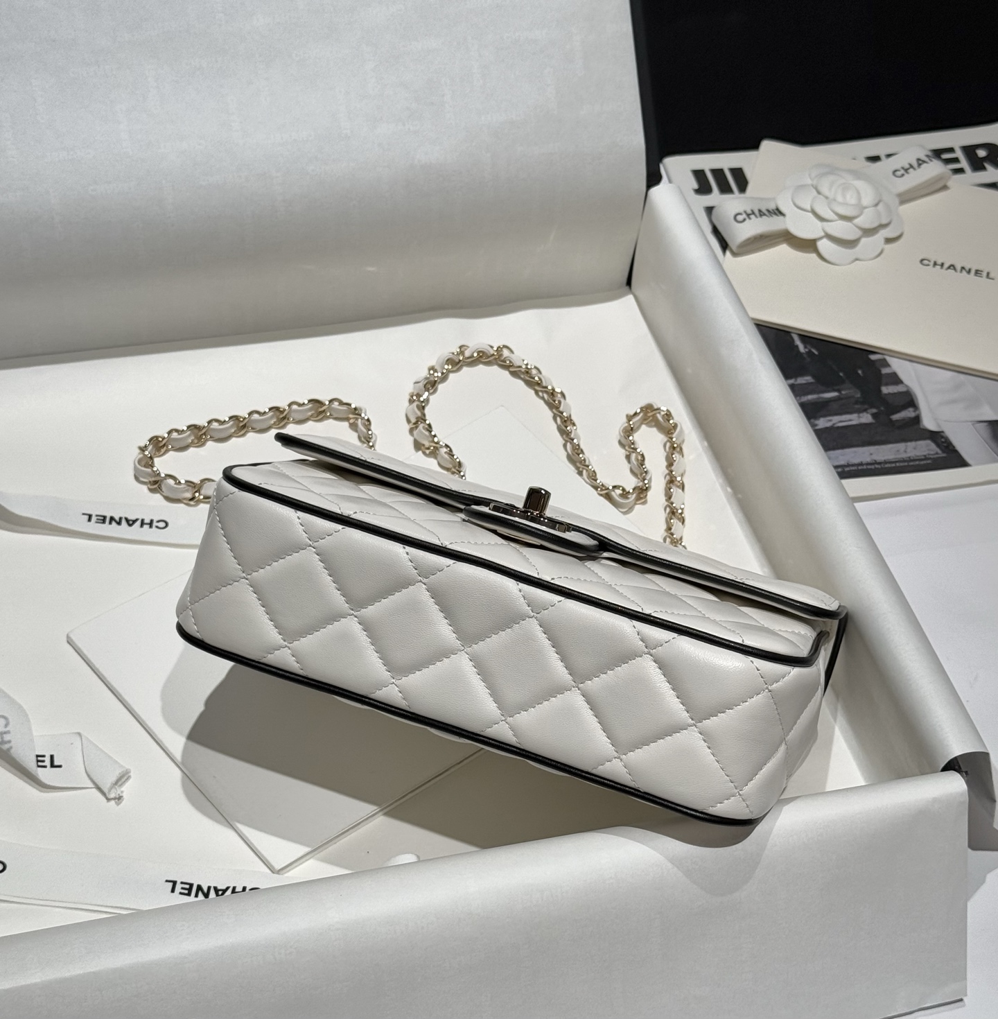 Bagsaaa Ch**el Flap Bag White Lambskin AS5150 - 23,5cm