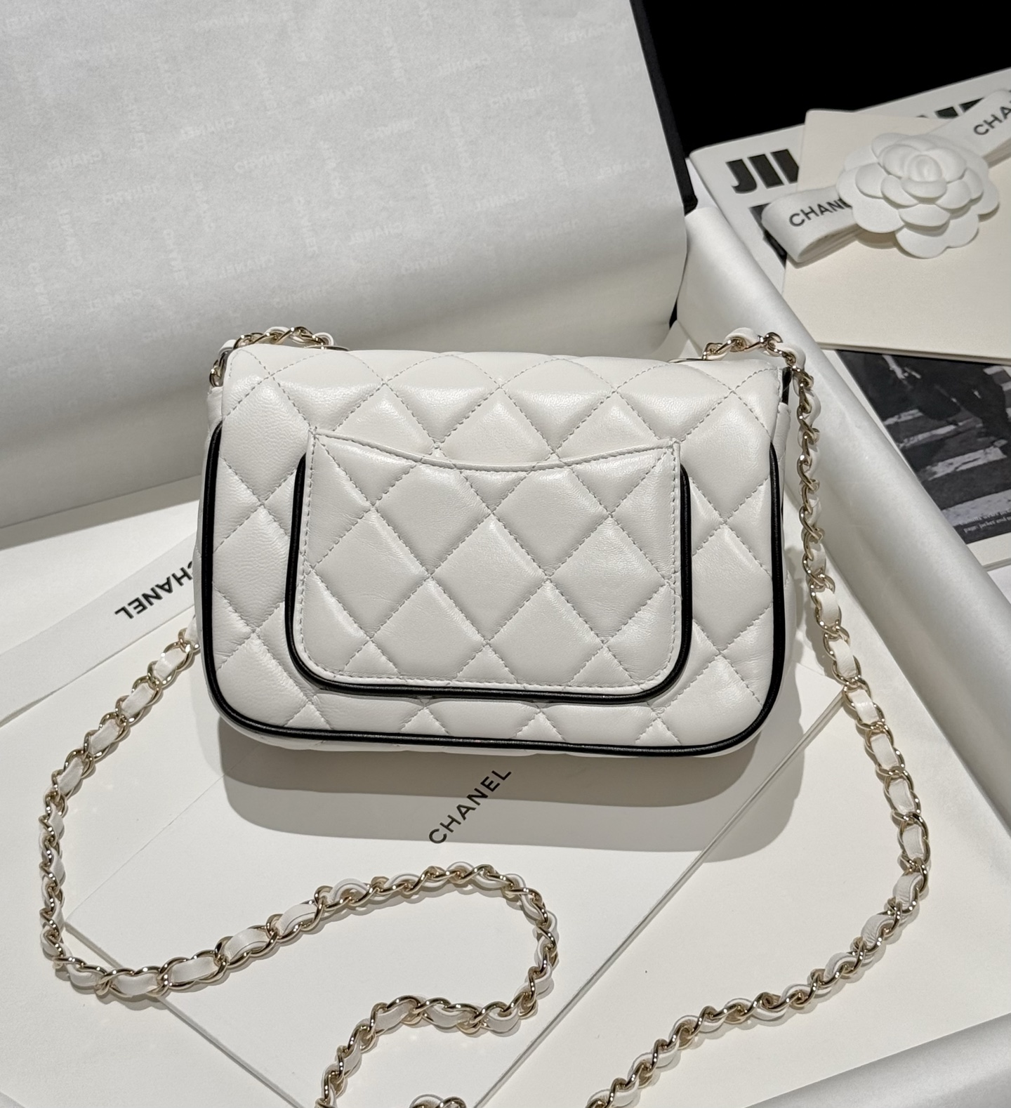 Bagsaaa Ch**el Mini Flap Bag White Lambskin AS5151 - 19.5cm