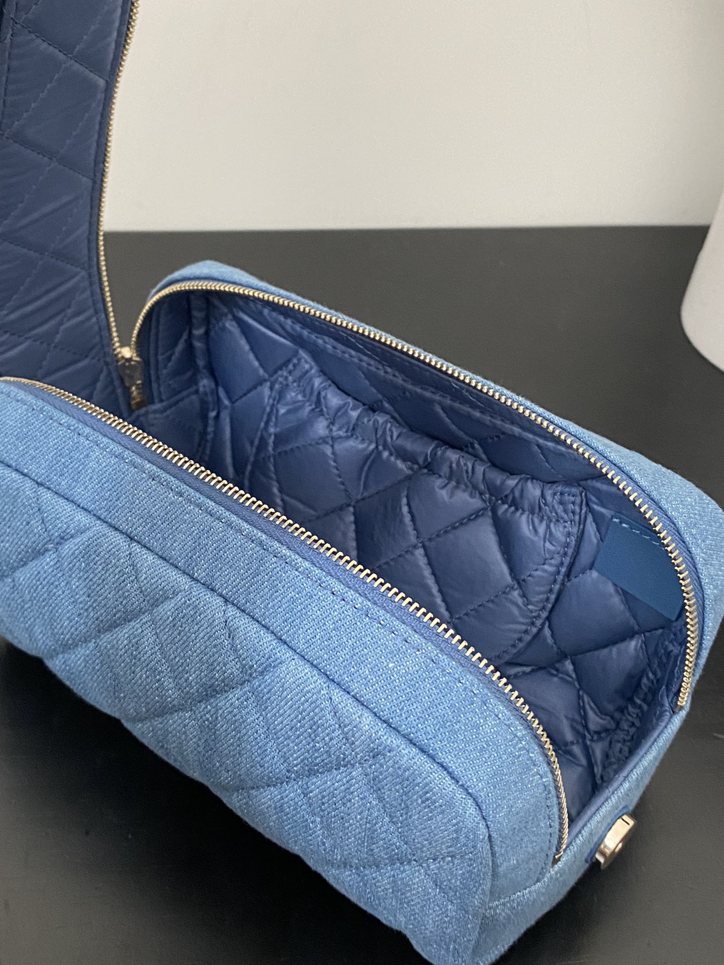 Bagsaaa Ch**el Quilted Denim Cosmetic Pouch - 18cm