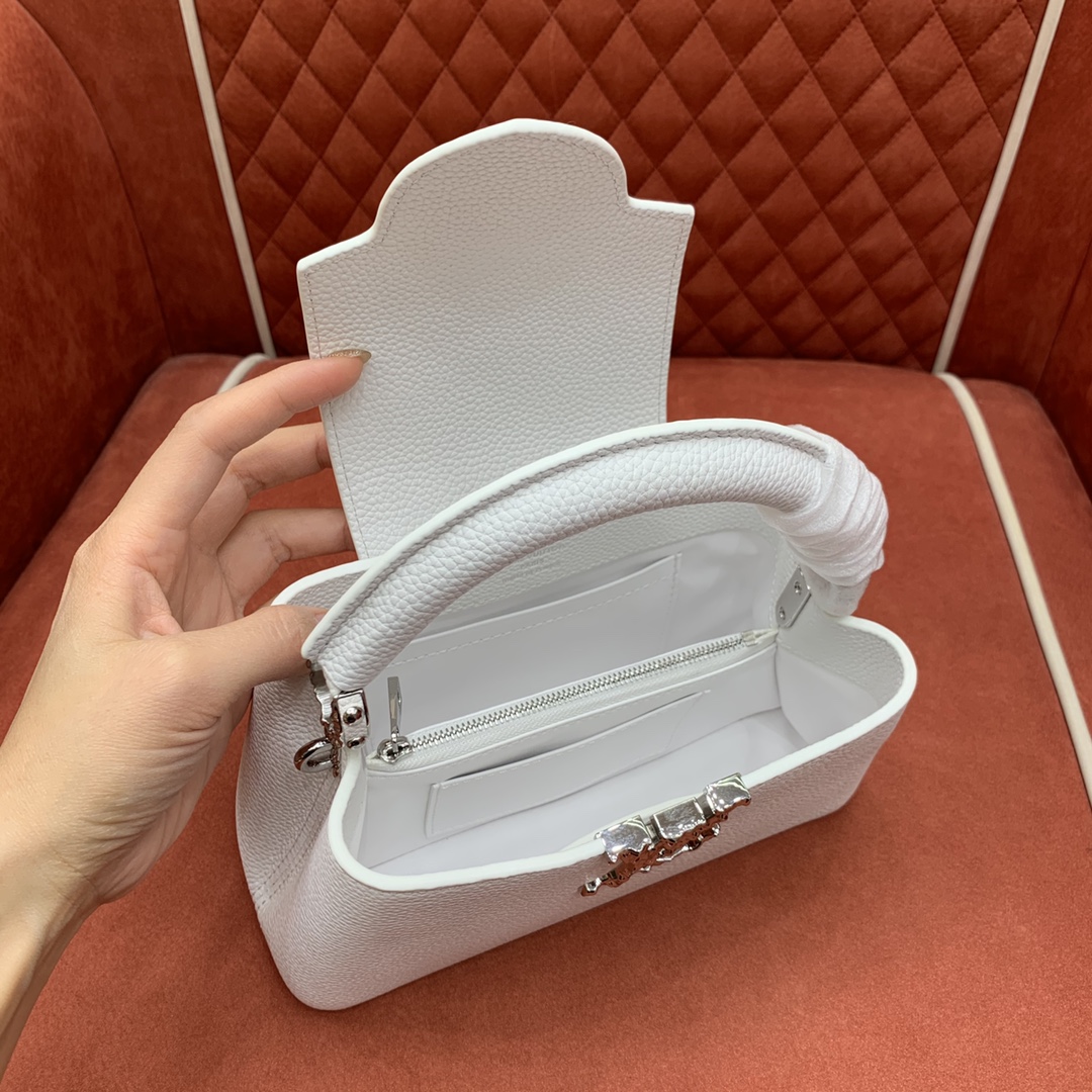 Bagsaaa L0vis Vvtt0n M24671 Capucines East-West Mini White - 22cm