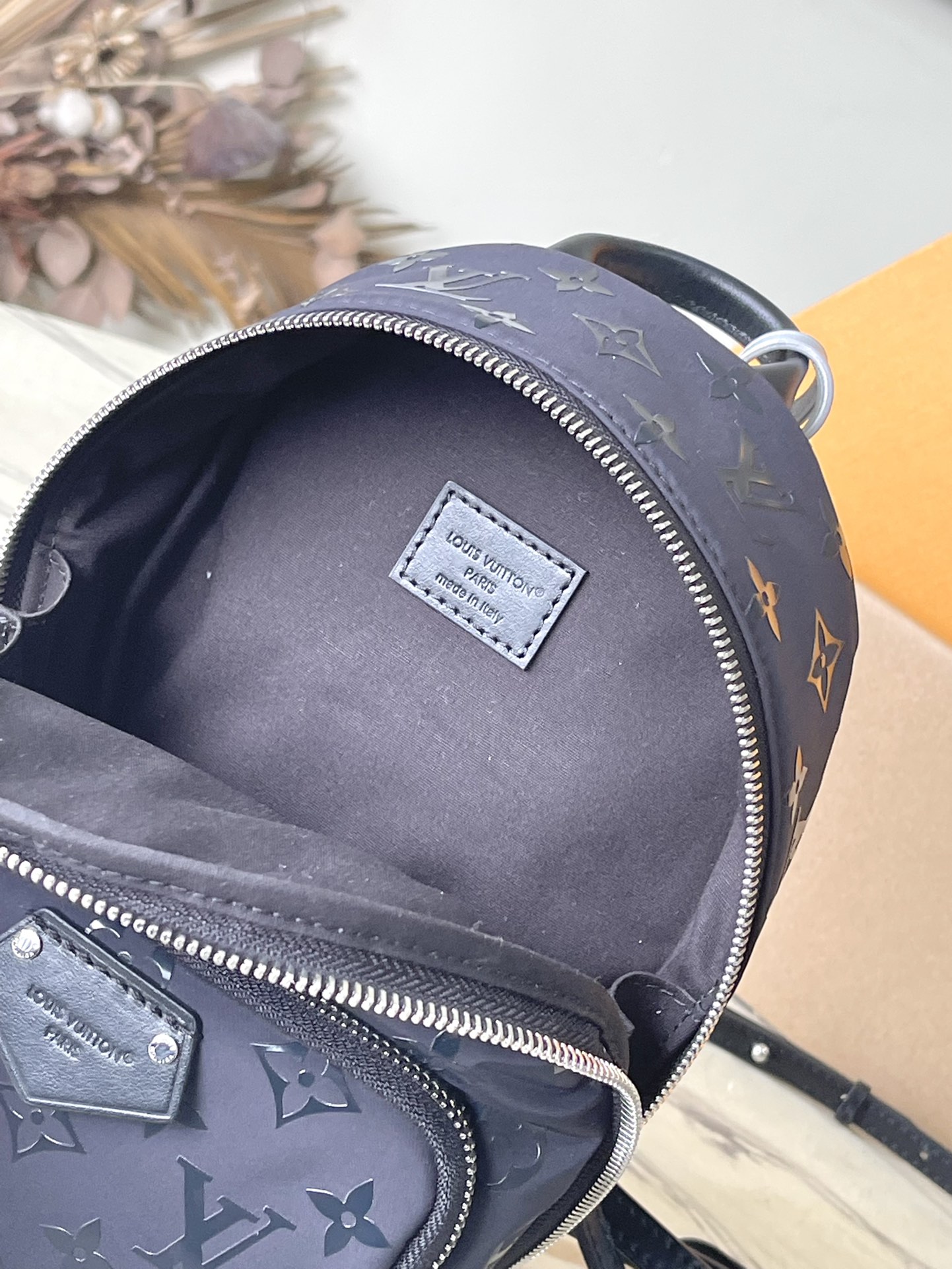 Bagsaaa M11780 LV Ski Palm Spring Mini Black - 22cm