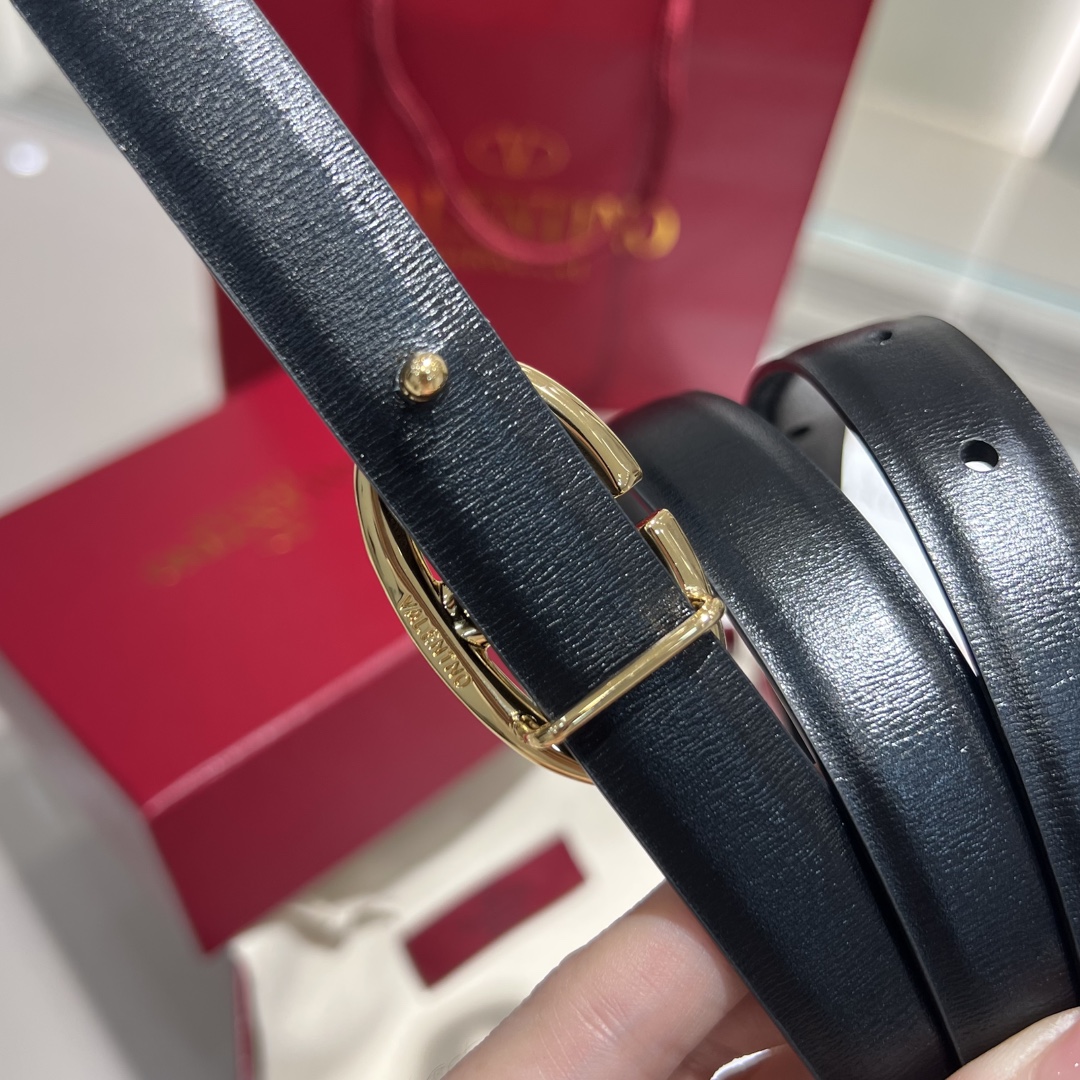 Bagsaaa Va1e*ntin0 Garavani VLogo Signature leather belt black 2cm