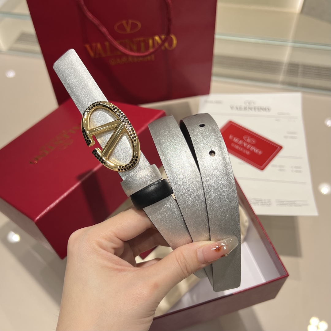 Bagsaaa Va1e*ntin0 Garavani VLogo Signature leather belt silver 2cm