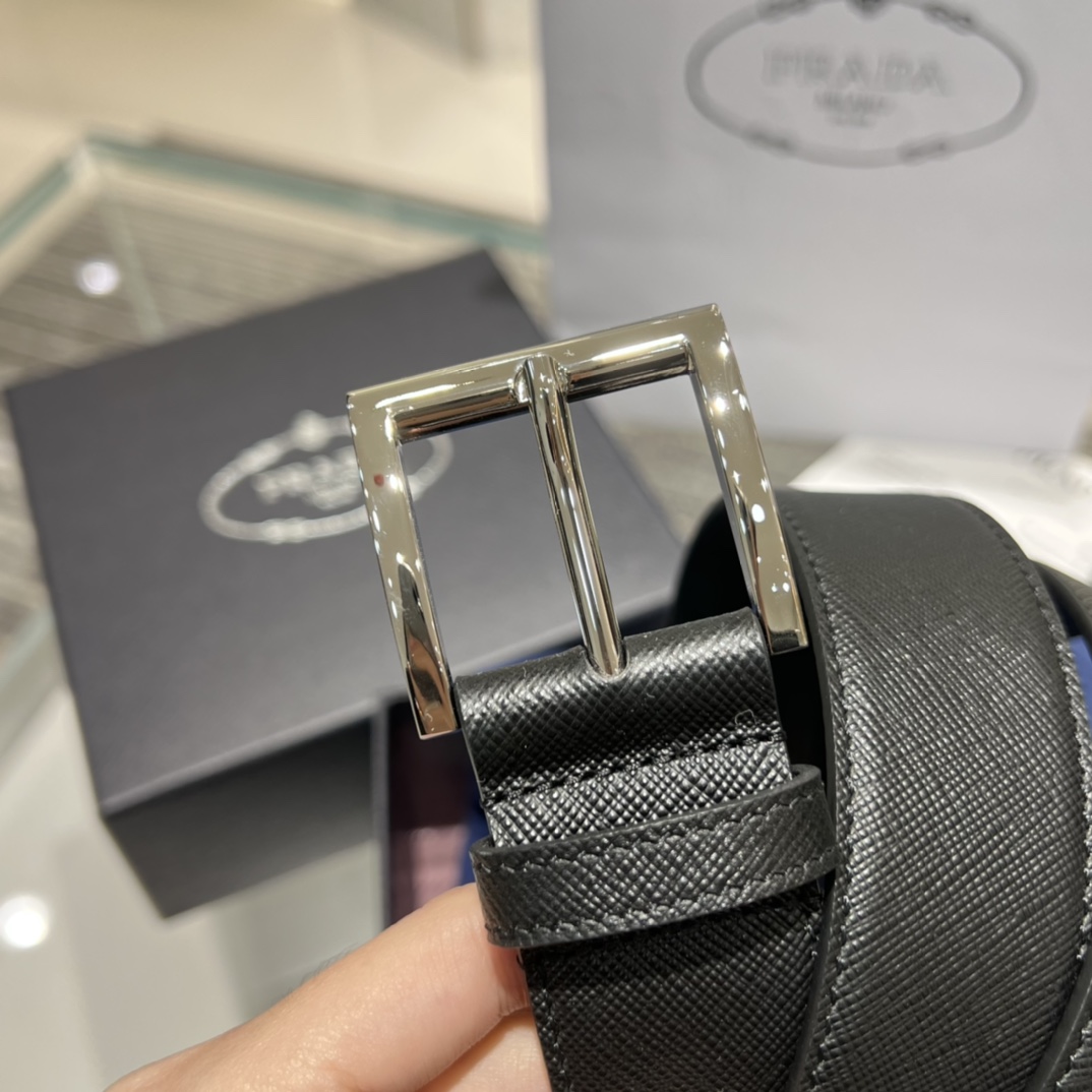 Bagsaaa Pra*a Saffiano leather belt black & silver