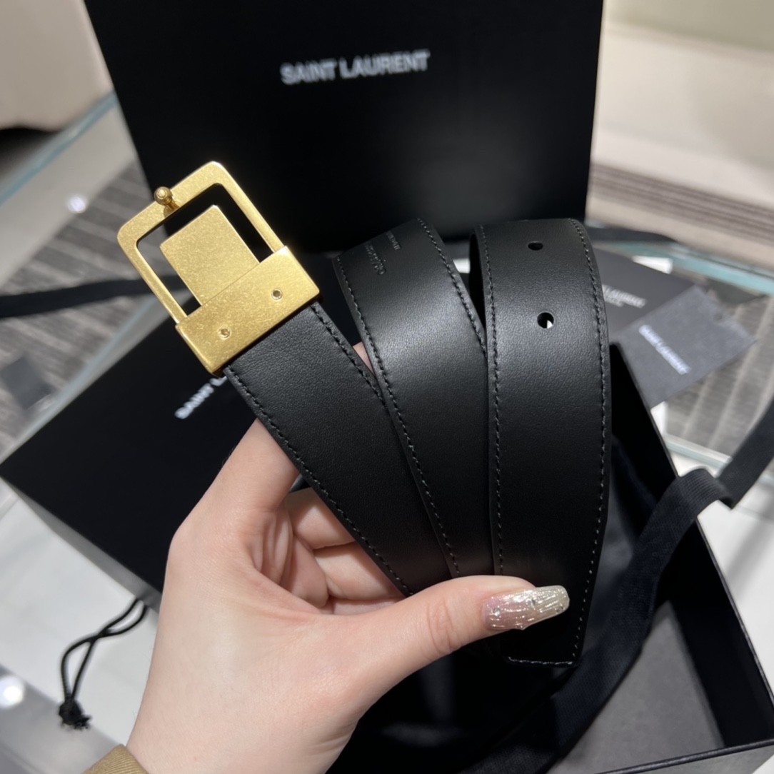 Bagsaaa Y51 la 66 buckle belt in lacquered leather black 3m