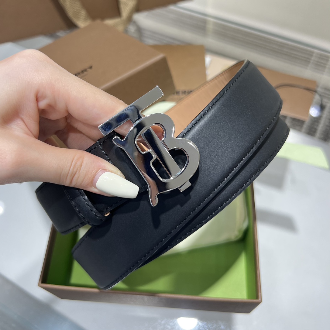 Bagsaaa Bv*b*rry logo-buckle black belt 3.5cm