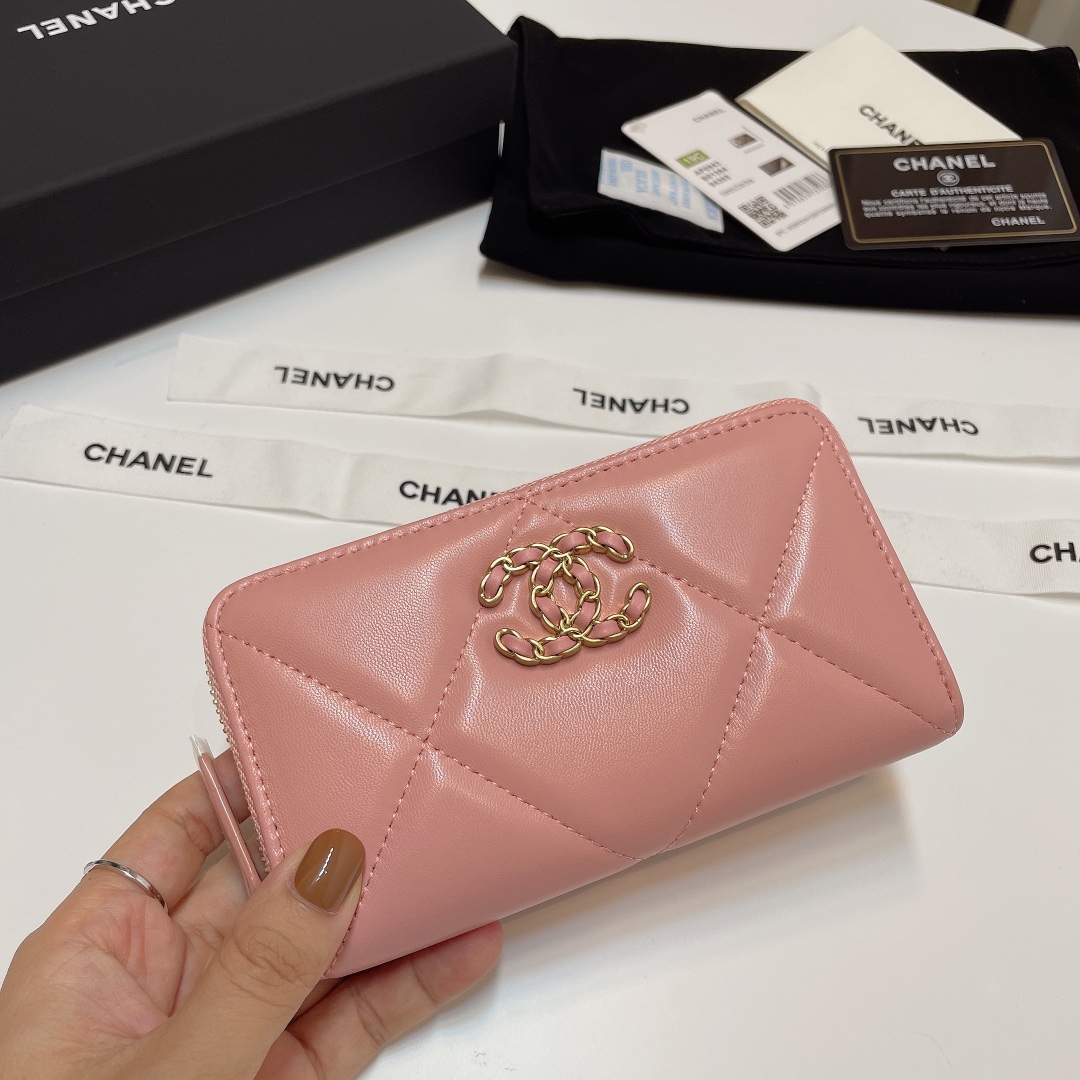 Bagsaaa Ch**el Ohanel Pink Wallet - 16.5*9cm
