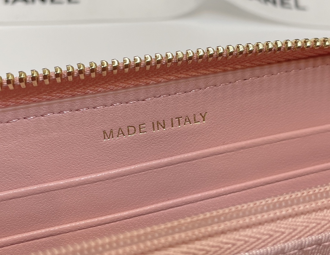 Bagsaaa Ch**el Ohanel Pink Wallet - 16.5*9cm