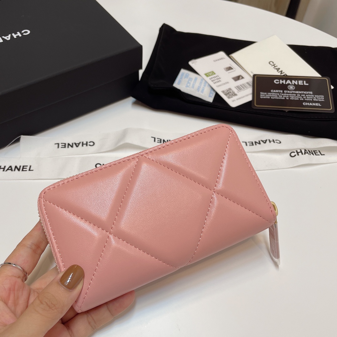 Bagsaaa Ch**el Ohanel Pink Wallet - 16.5*9cm