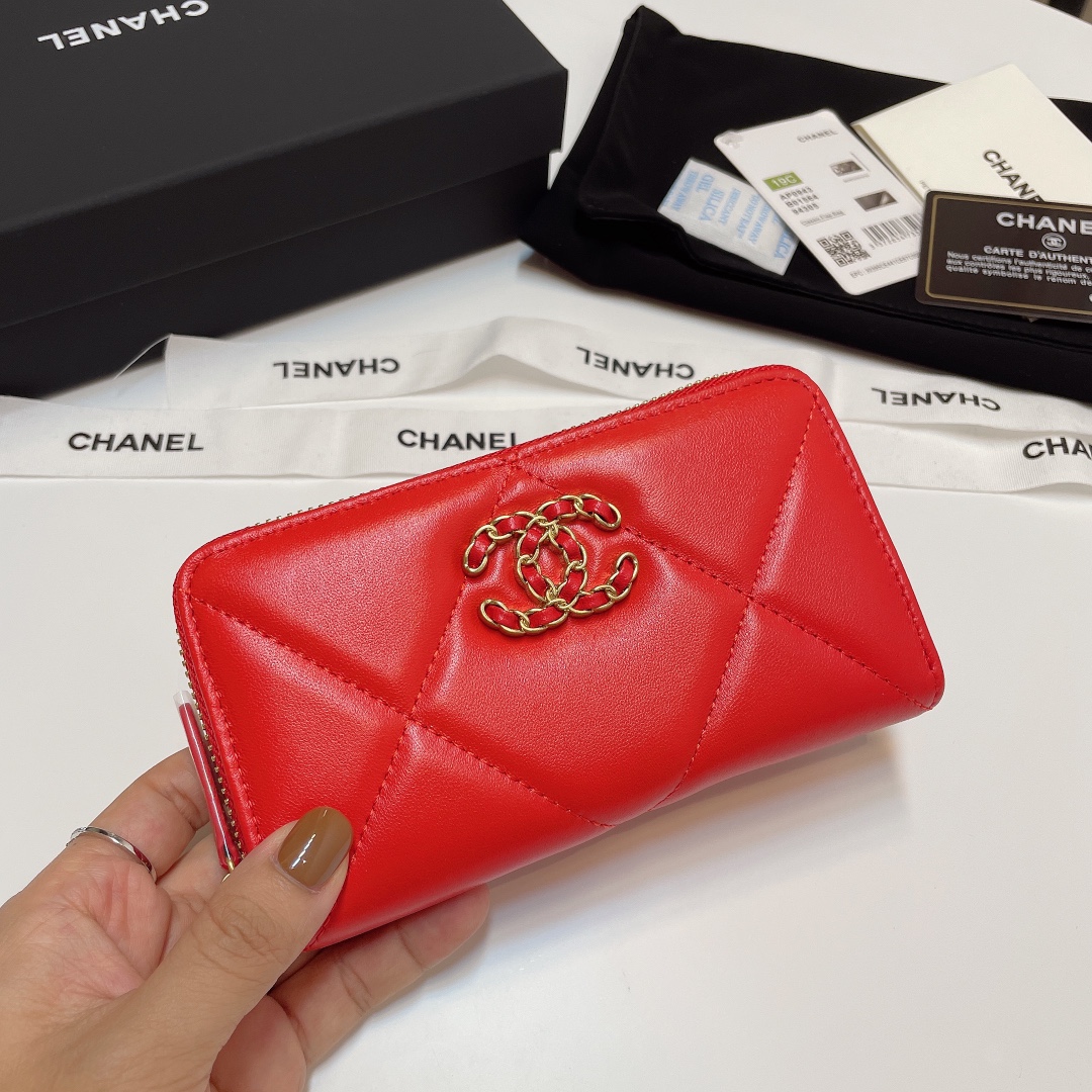 Bagsaaa Ch**el Ohanel Red Wallet - 16.5*9cm