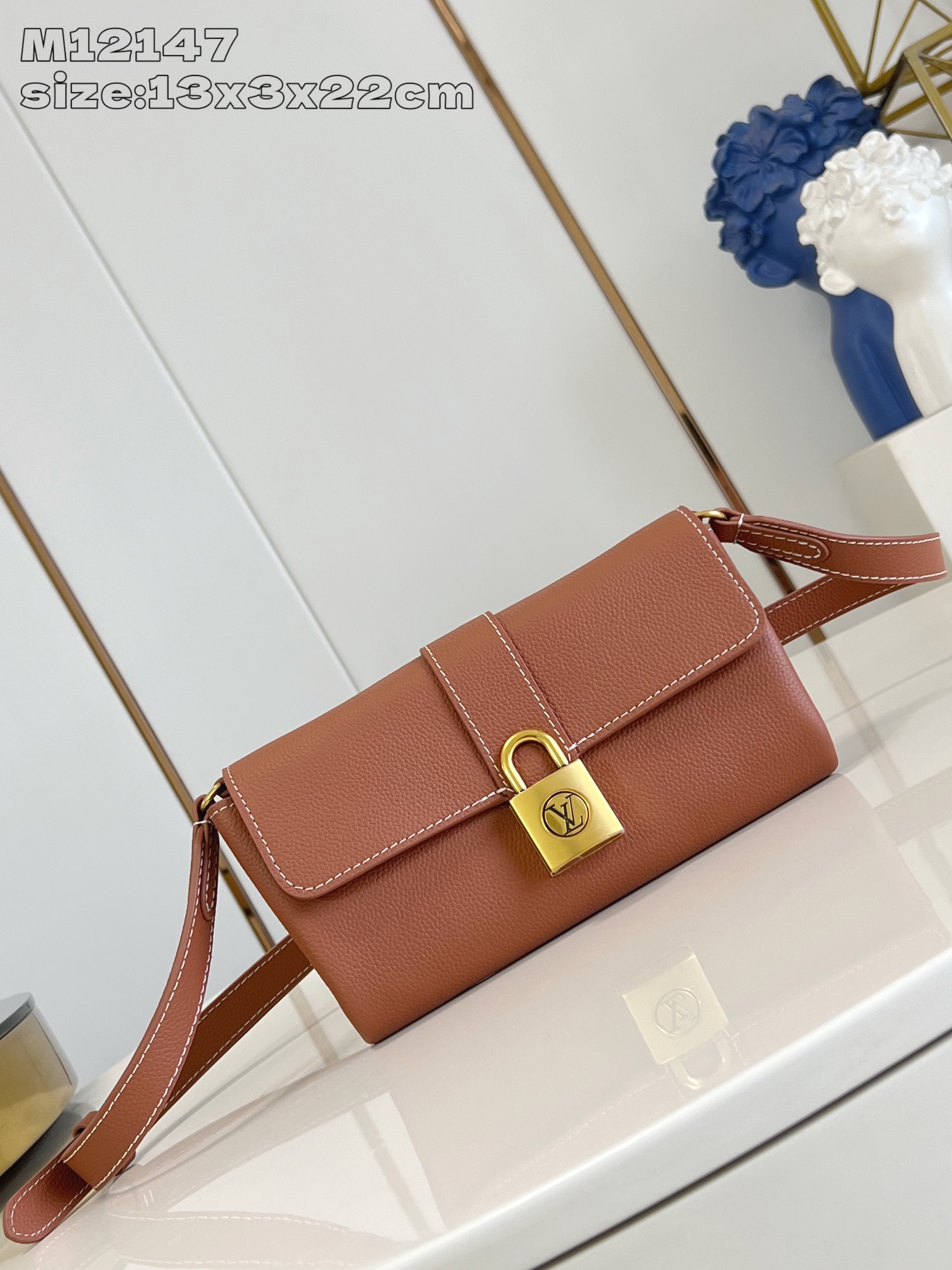 Bagsaaa L0vis Vvtt0n M12147 Wallet On Chain Low Key Brown - 22cm