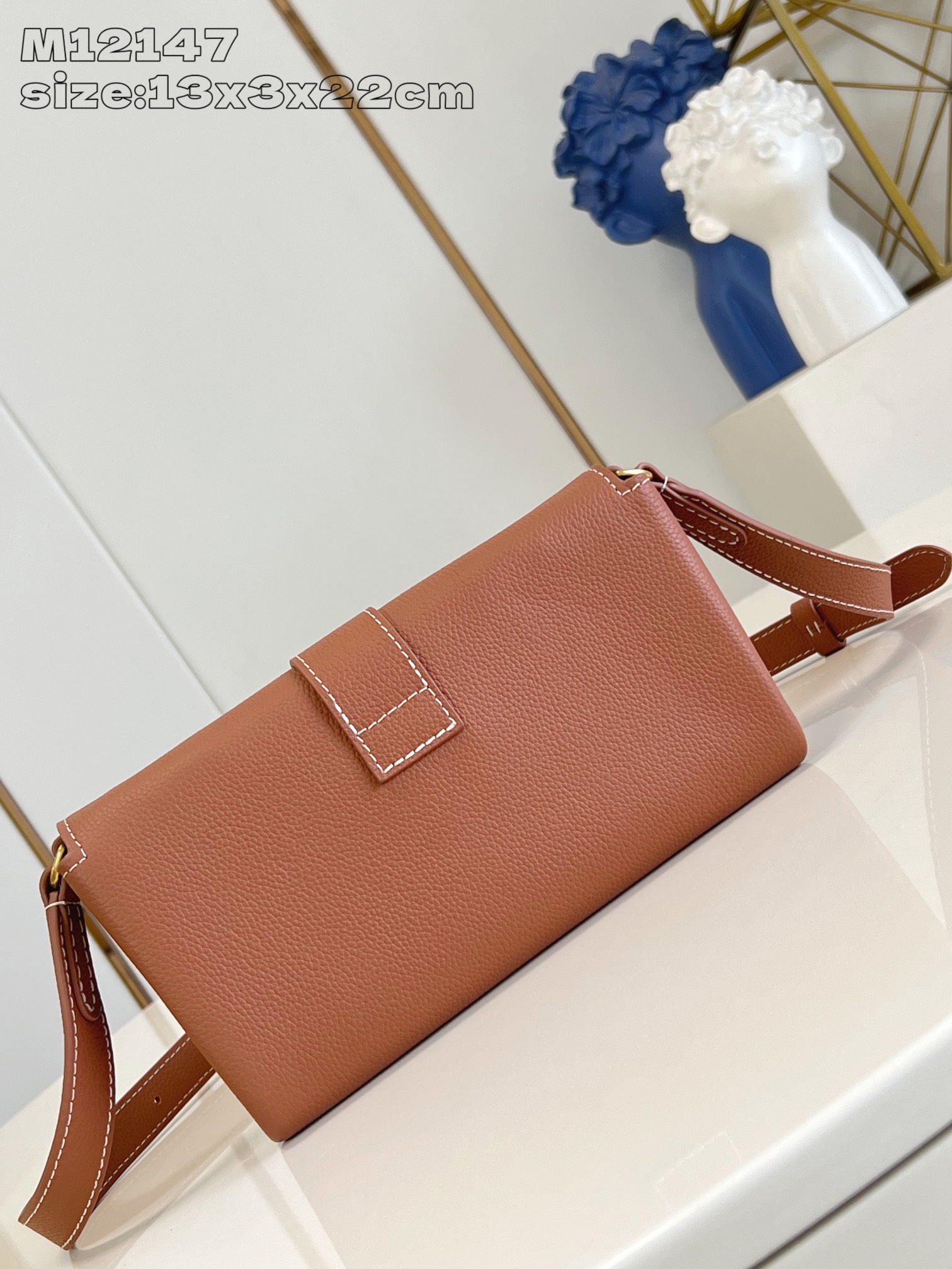 Bagsaaa L0vis Vvtt0n M12147 Wallet On Chain Low Key Brown - 22cm