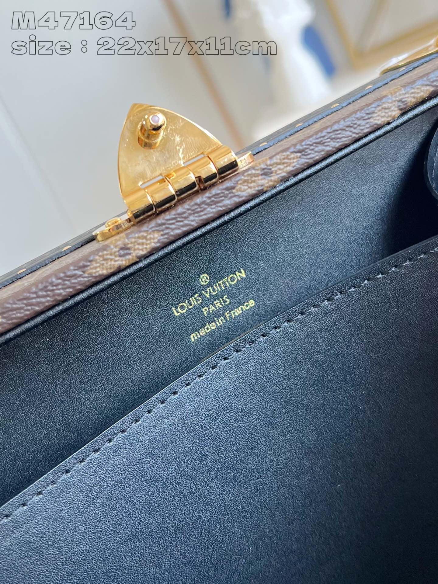 Bagsaaa LV M47164 Petite Valise Monogram Reverse - 22.5cm