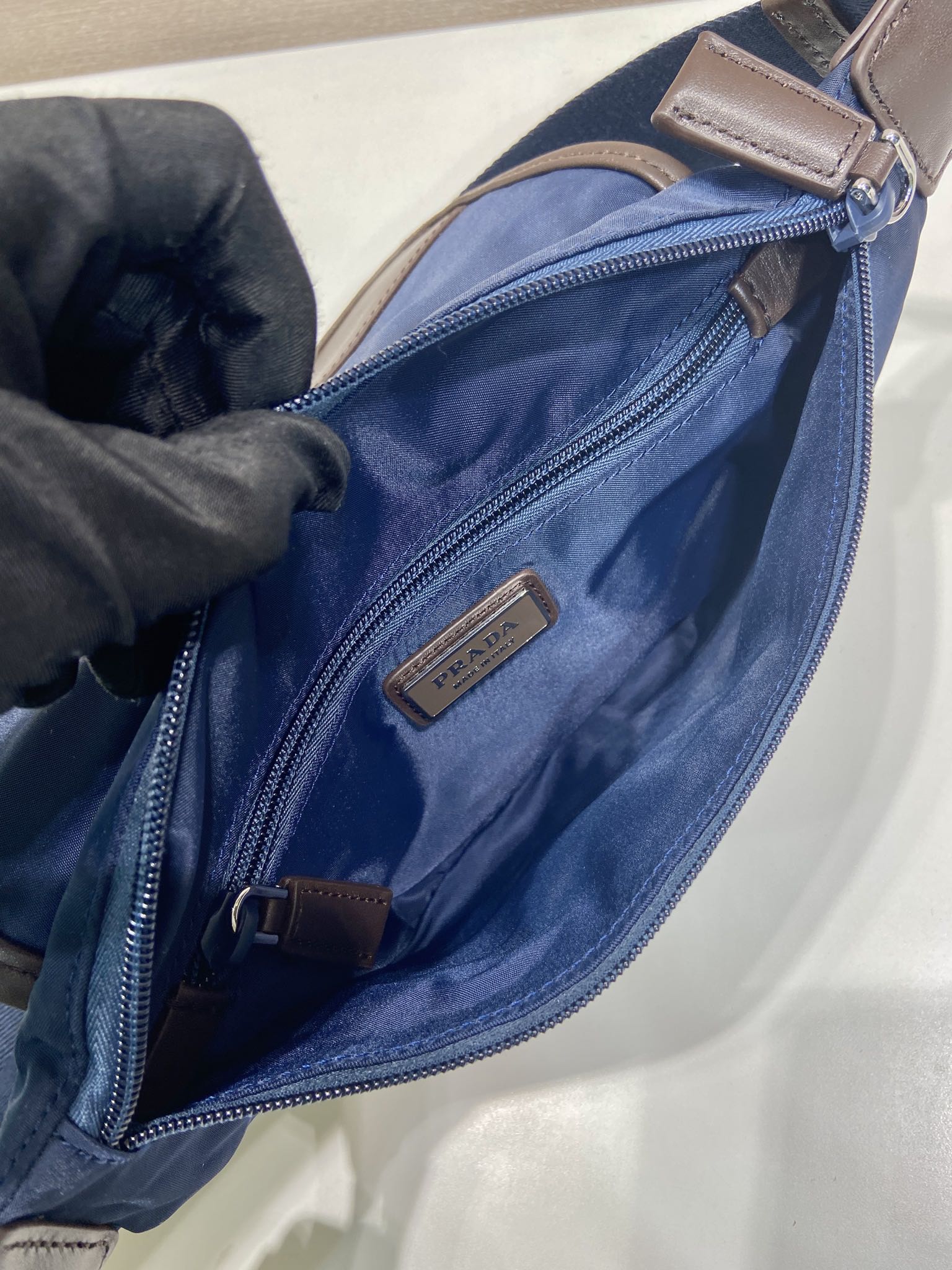 Bagsaaa Pra*a Re-Nylon and leather shoulder bag 2VH176 blue/coffee - 18cm