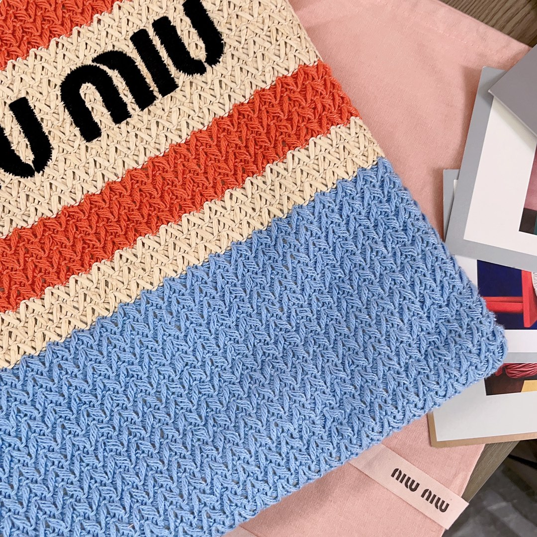 Bagsaaa Miu Miu Tessuto Striped Raffia Tote Bag - 38cm