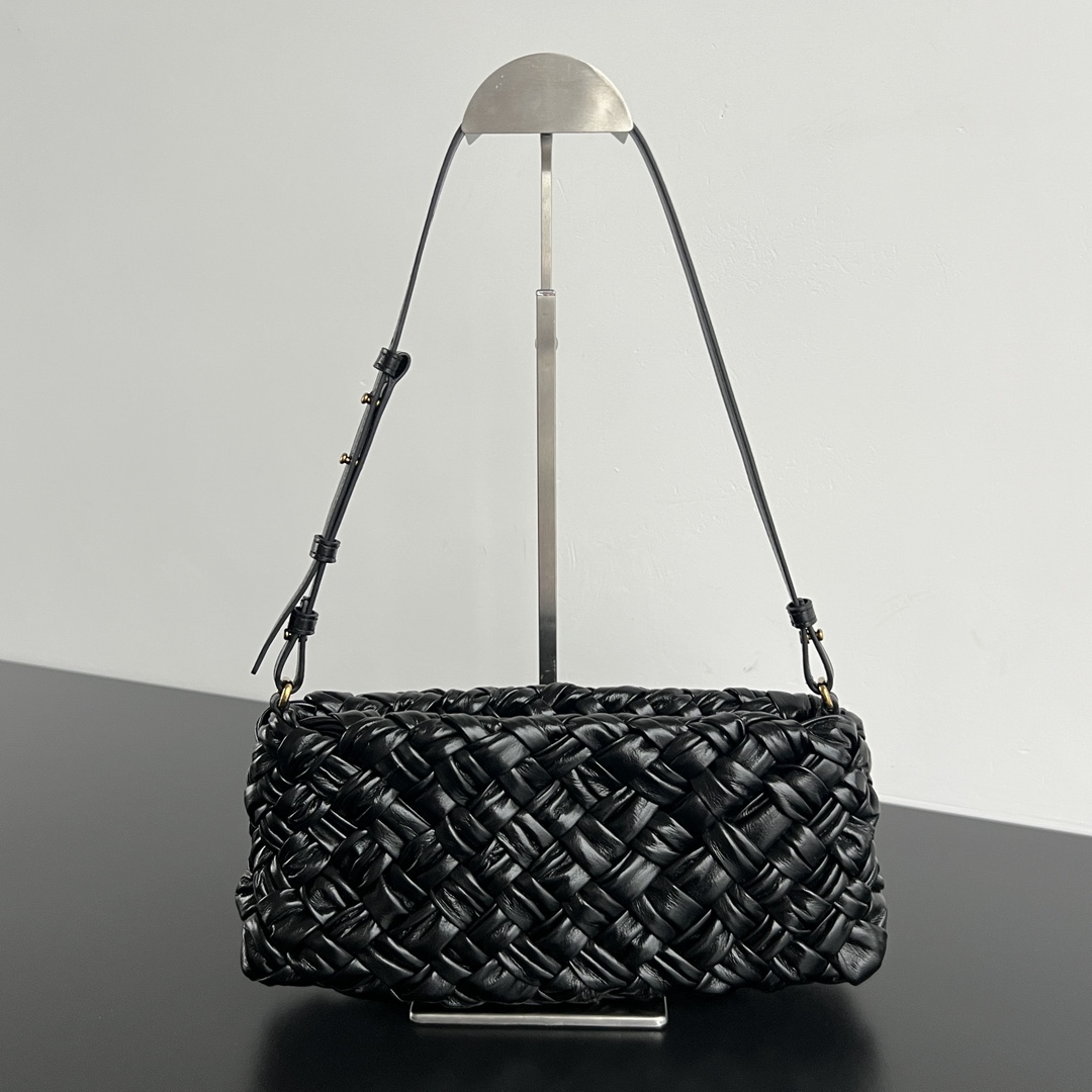 Bagsaaa B0tt*ga Ven*ta Kalimero Cha-Cha clutch 785780 black - 28.5cm