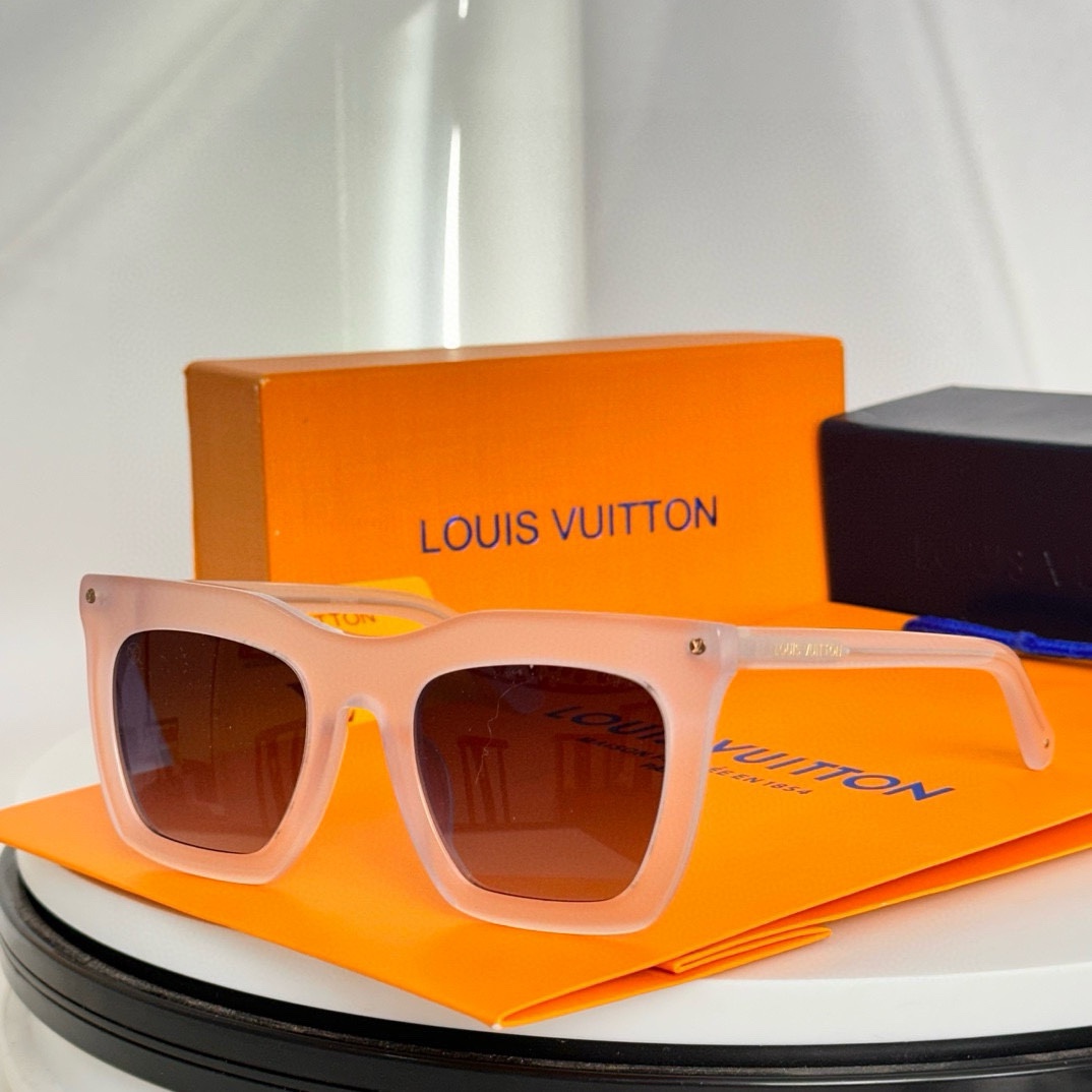 Bagsaaa L0vis Vvtt0n Glasses 04