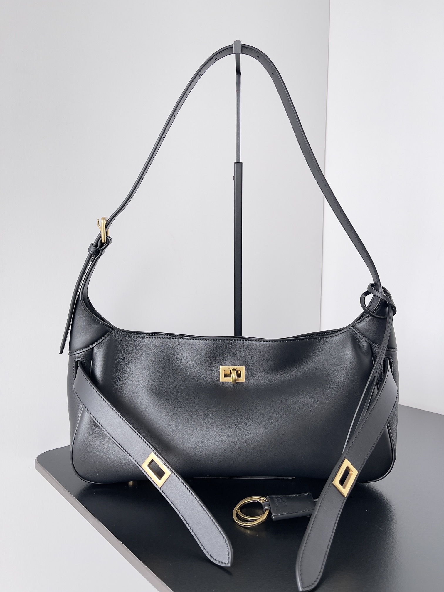 Bagsaaa Ba1en*iaga Bel Air Small Shoulder Bag in black & gold - 30cm
