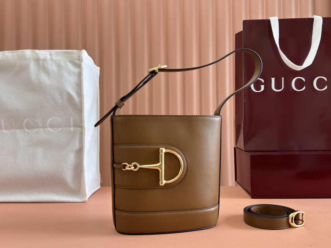 Bagsaaa Gvc*1 73 mini bucket bag 833665 Brown - 20cm