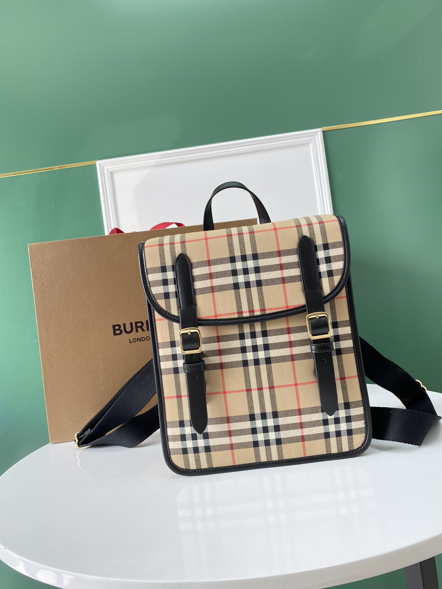 Bagsaaa Bv*b*rry Valeria Vintage Check Backpack - 28cm