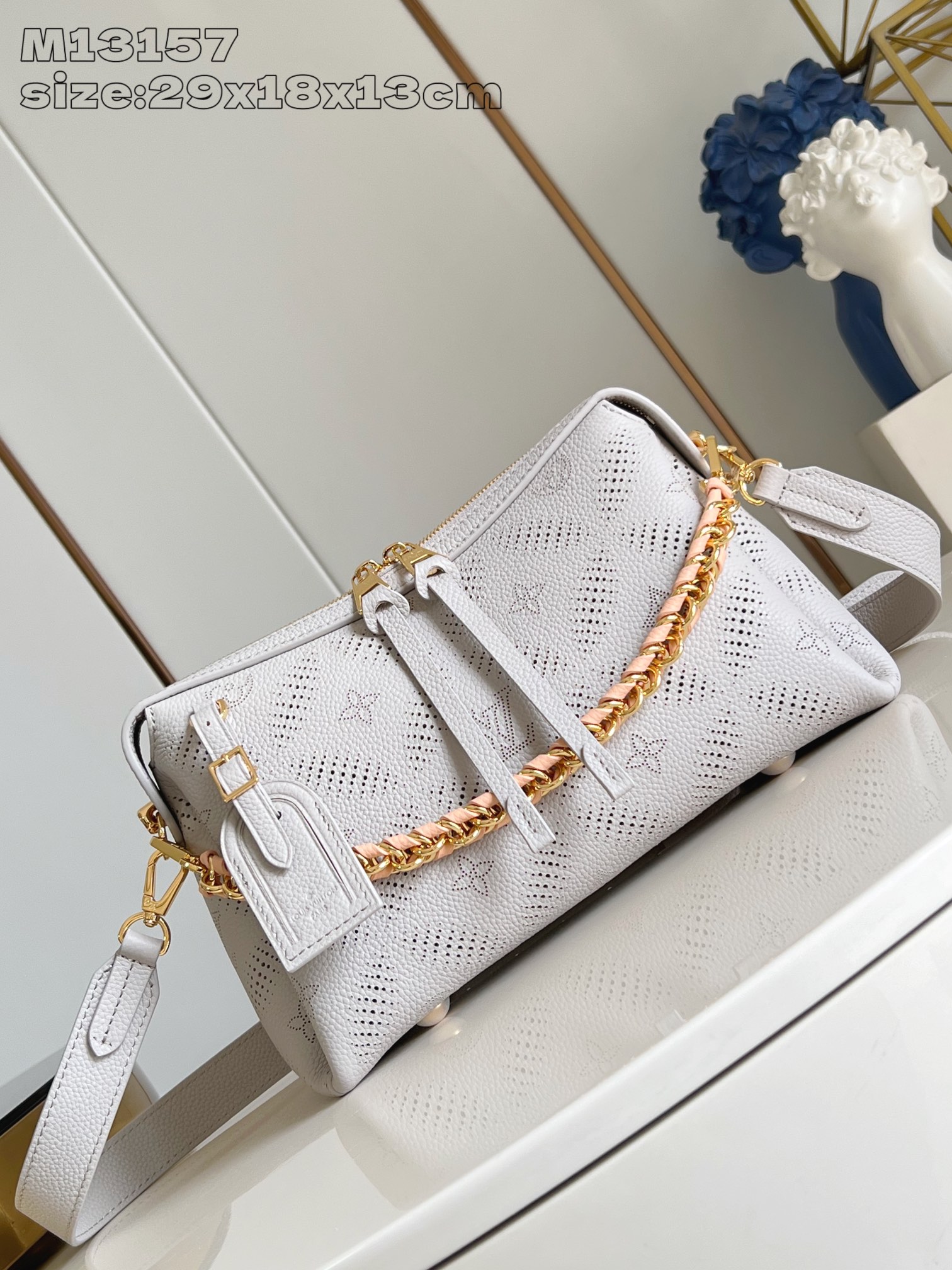 Bagsaaa L0vis Vvtt0n M13157 Hand It All PM Gray - 29cm