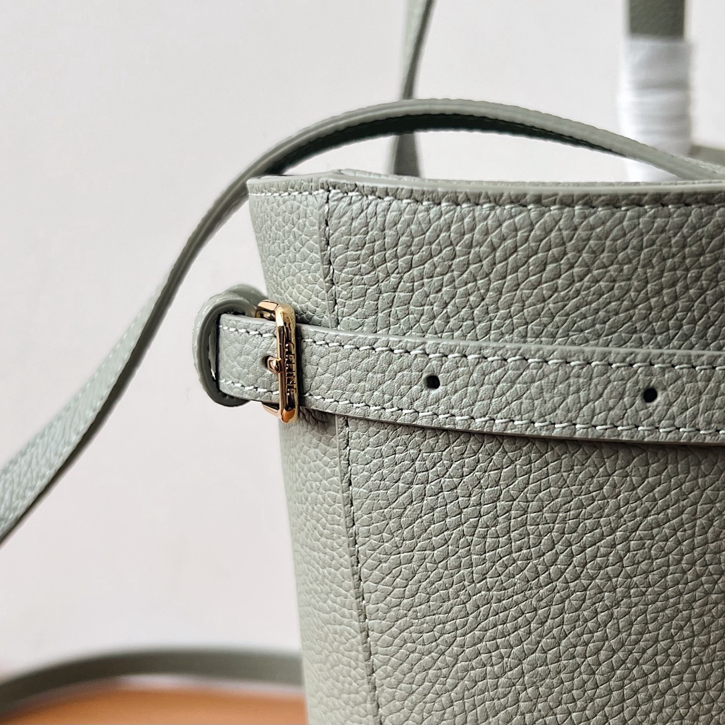 Bagsaaa Ce1i*e Mini Cabas Anais Cuir Triomphe In Grained Calfskin Gray - 21cm
