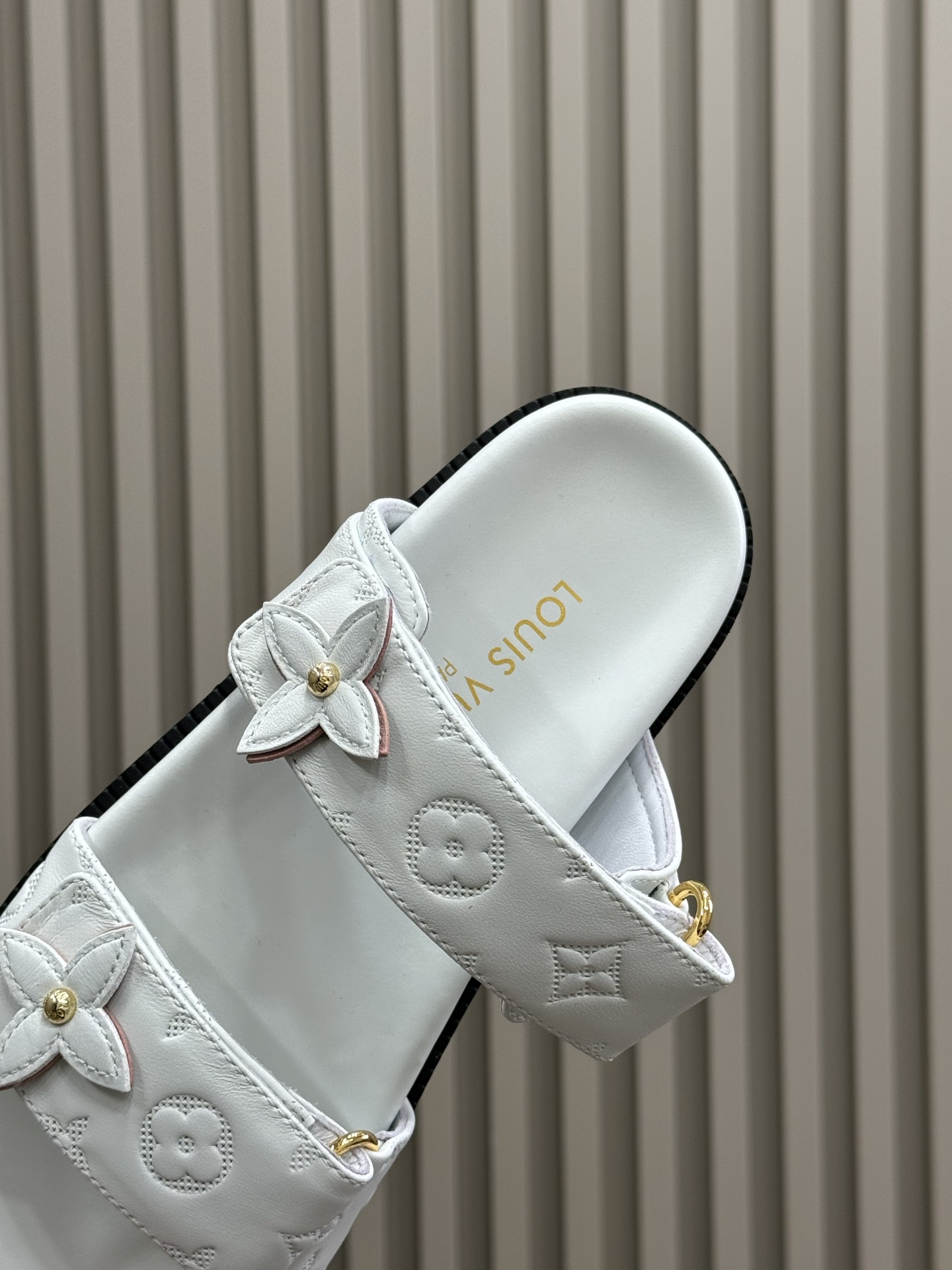 Bagsaaa LV Sunset Flat Comfort Mule White