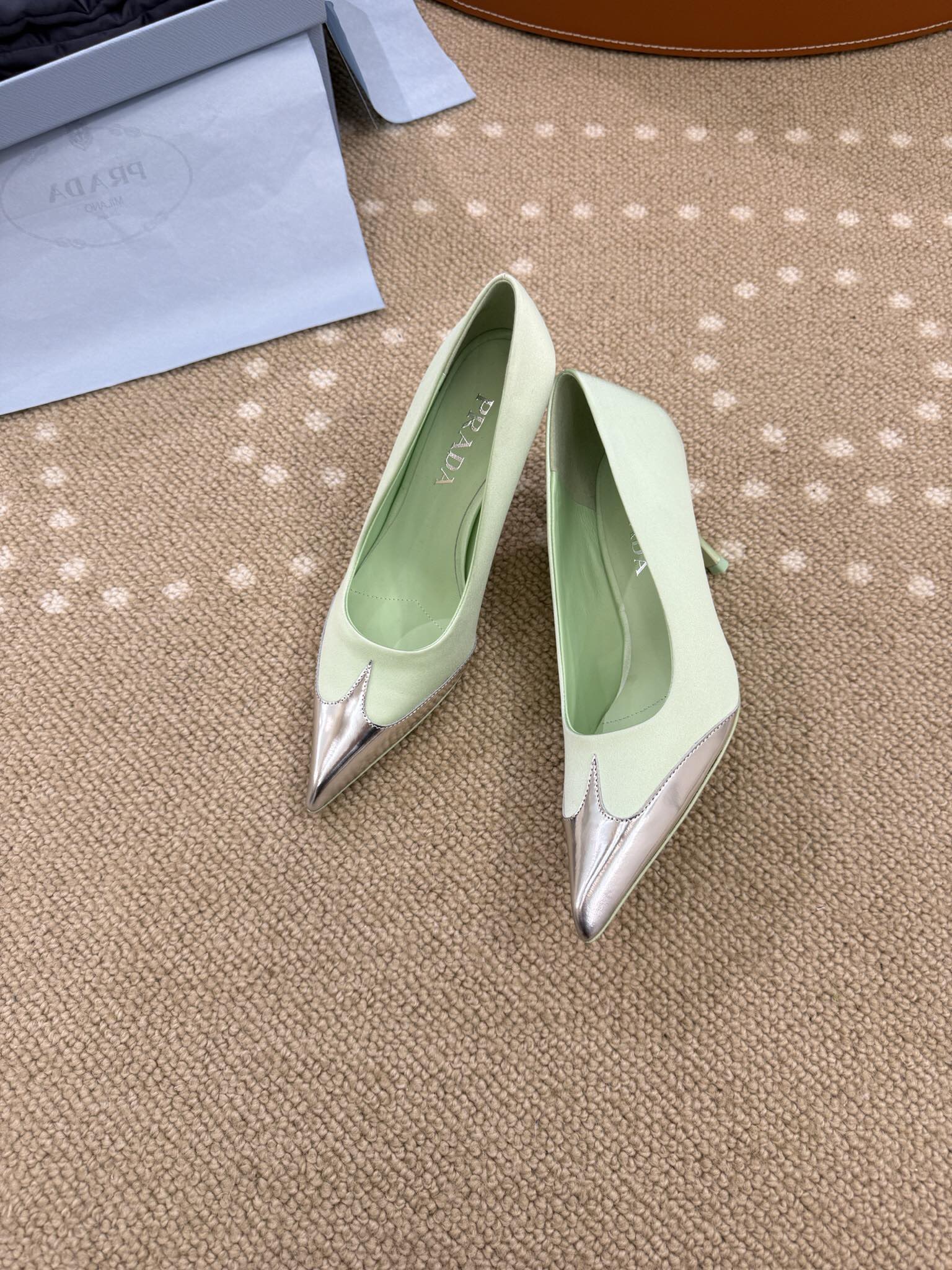 Bagsaaa Pra*a Satin and metallic leather pumps mint 8.5cm