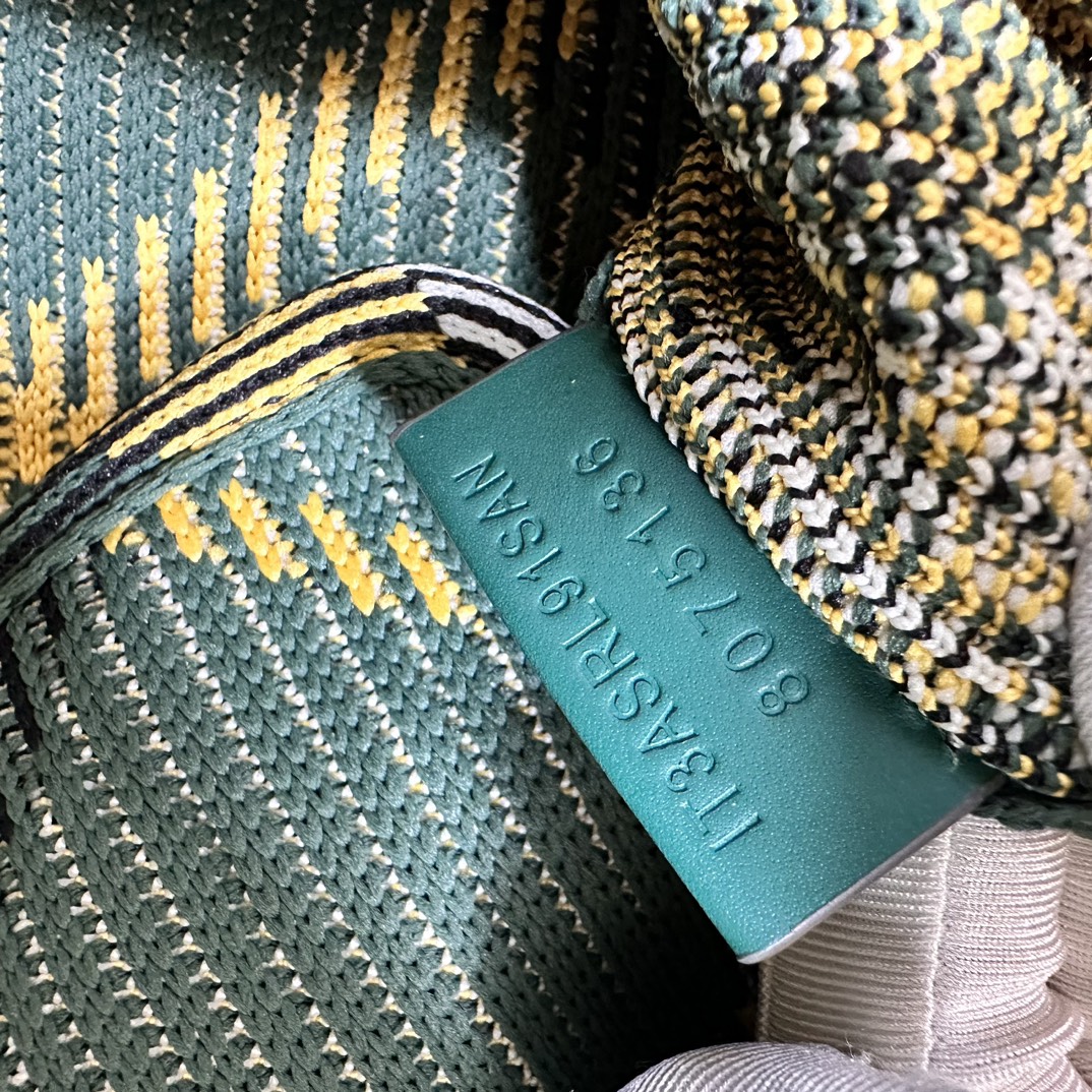 Bagsaaa Mini Check Knitted Tote Green - 25cm