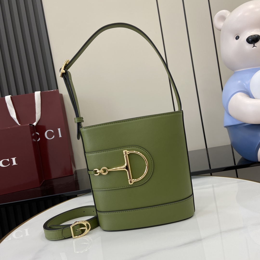 Bagsaaa Gvc*1 73 mini bucket bag 833665 green - 20cm