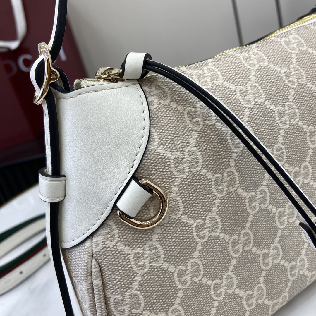 Bagsaaa Gvc*1 GG Emblem Small Shoulder Bag 815218 beige & white - 24.5x16x6cm