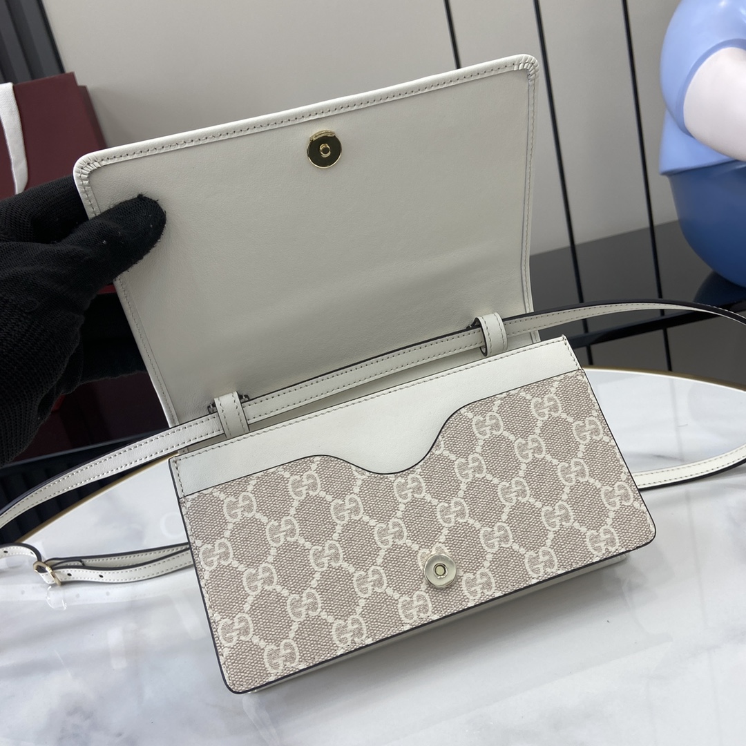 Bagsaaa Gvc*1 GG Emblem S*per mini shoulder bag 820688 white & beige - 20cm