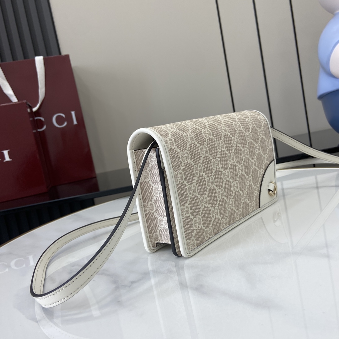 Bagsaaa Gvc*1 GG Emblem S*per mini shoulder bag 820688 white & beige - 20cm