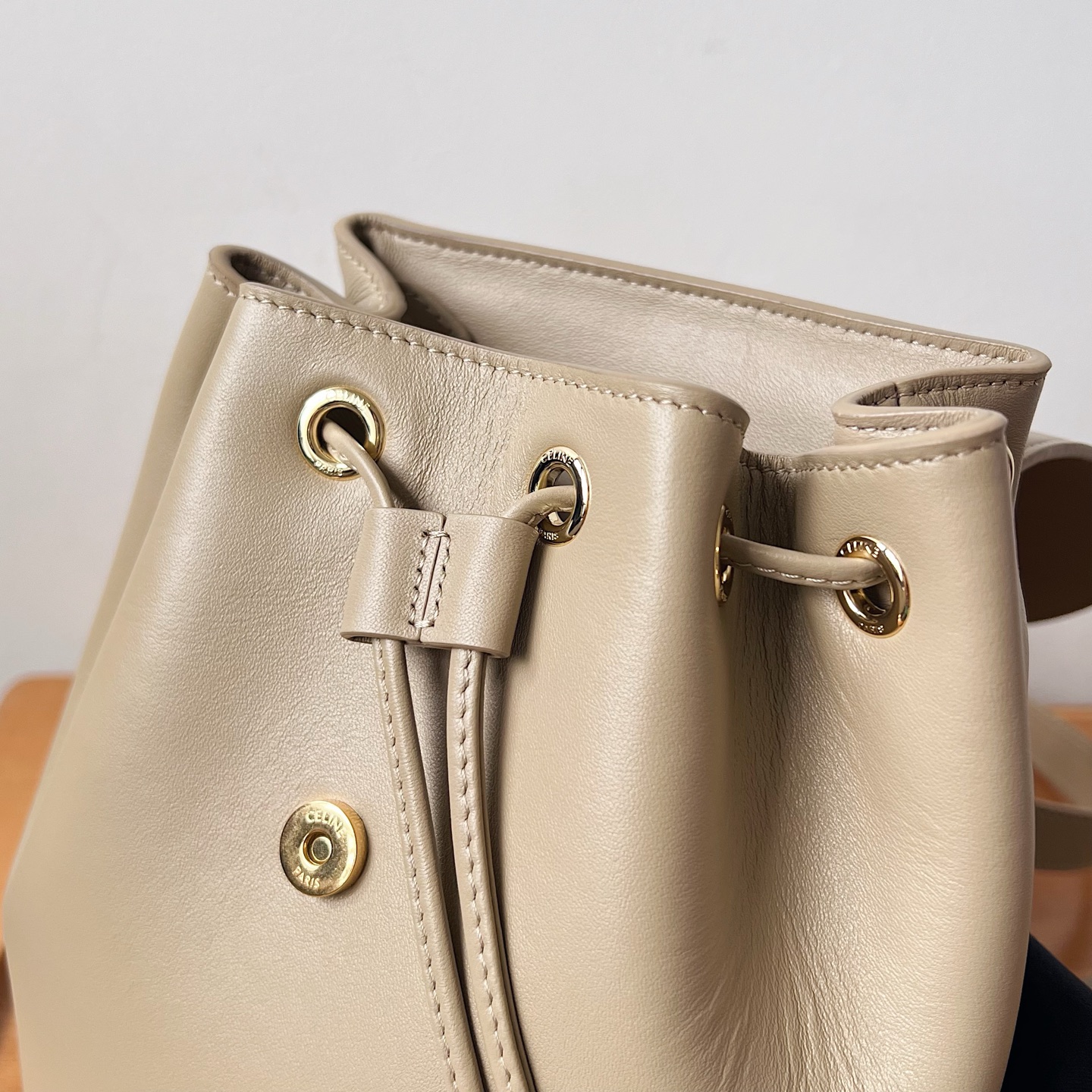 Bagsaaa Ce1i*e Backpack Bonnie In Smooth Calfskin 118703 beige - 25cm